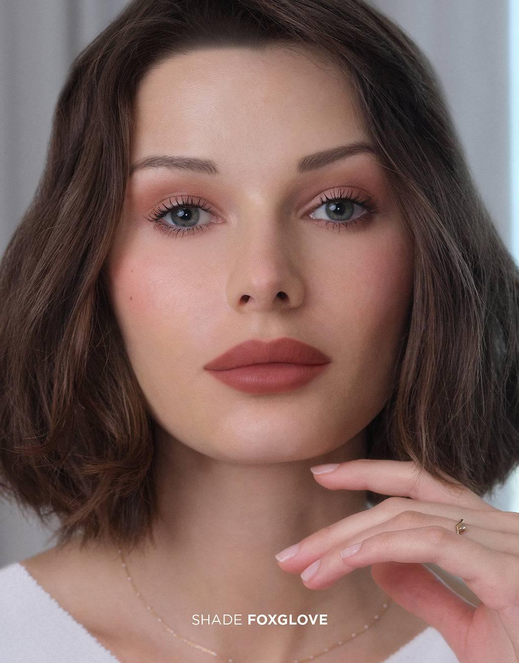 Hourglass Unlocked Soft Matte Lipstick – Ruj - Mind Türkiye