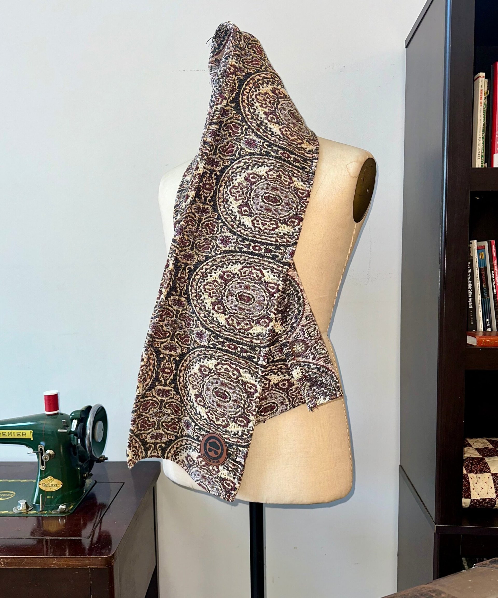 Cointel 1 of 1 Golden Medallion Scarf - Mind Türkiye