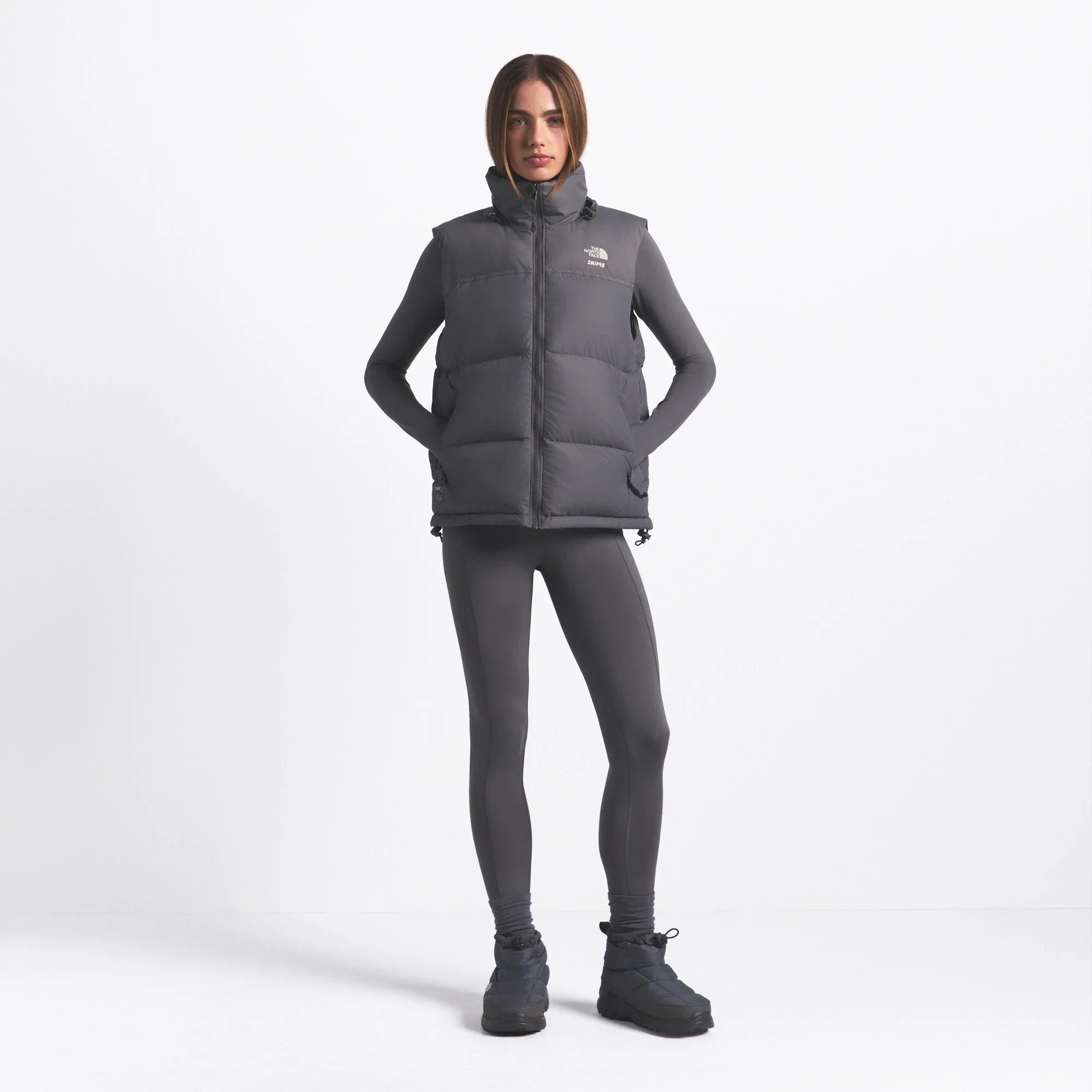 THE NORTH FACE X SKIMS 1996 NUPTSE VEST | GUNMETAL - Mind Türkiye