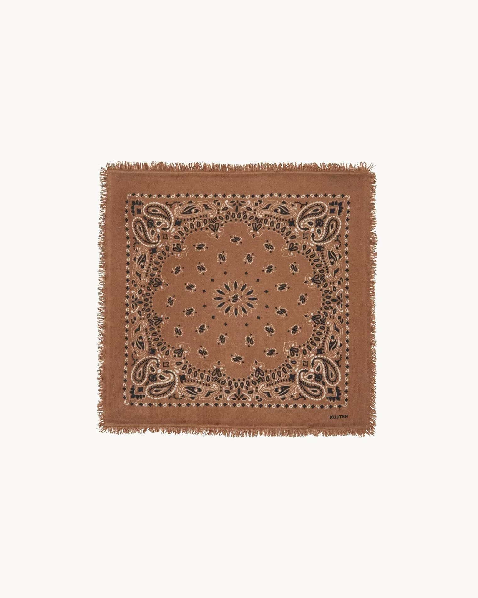KUJTEN Small Bandana Hachi Caramelo Brown – Bandana - Mind Türkiye