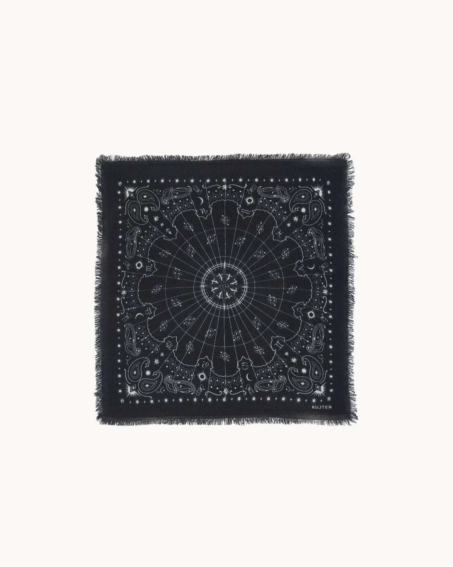 KUJTEN Small Bandana Hachi Astro Black – Bandana - Mind Türkiye