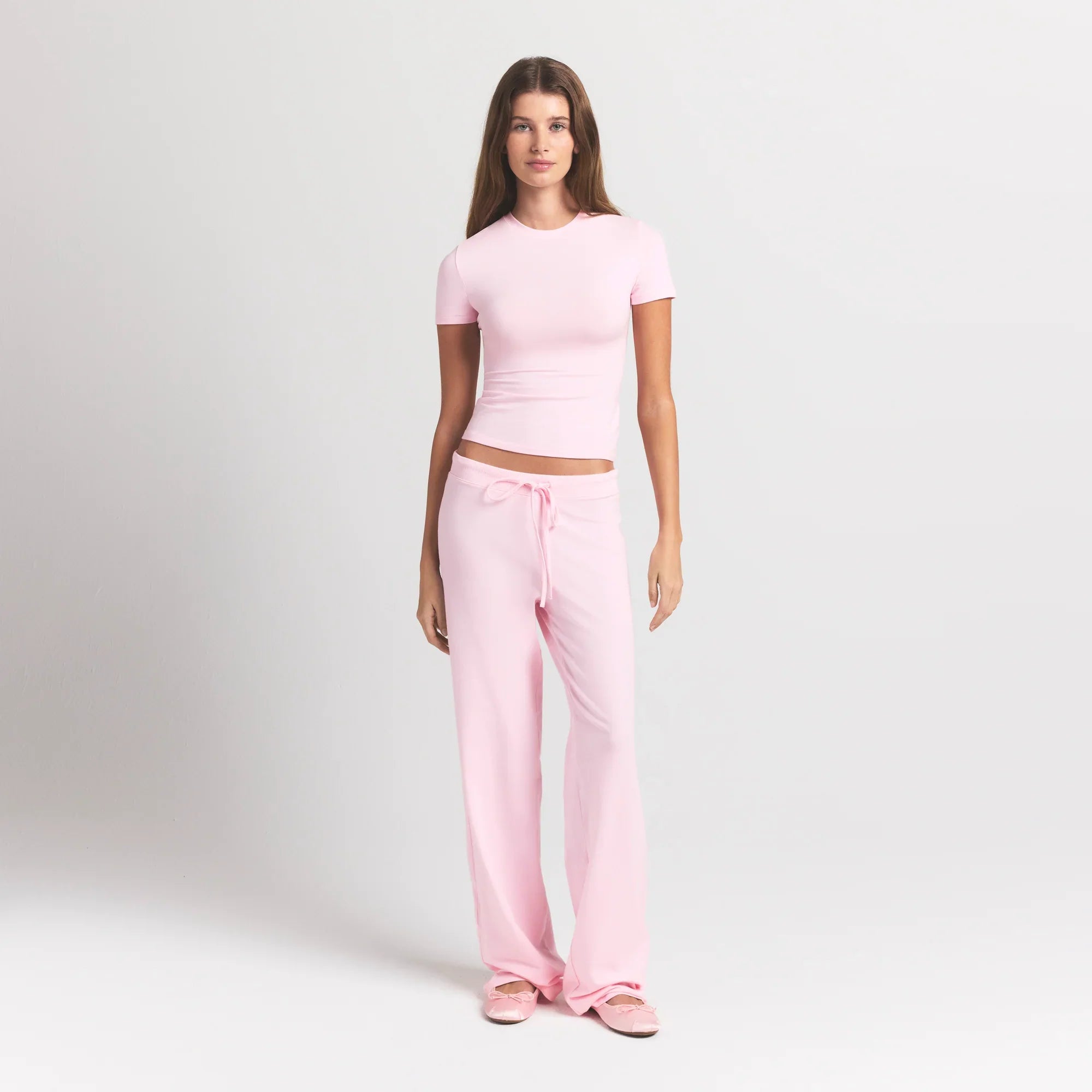 SKIMS COTTON JERSEY T-SHIRT | CHERRY BLOSSOM - Mind Türkiye