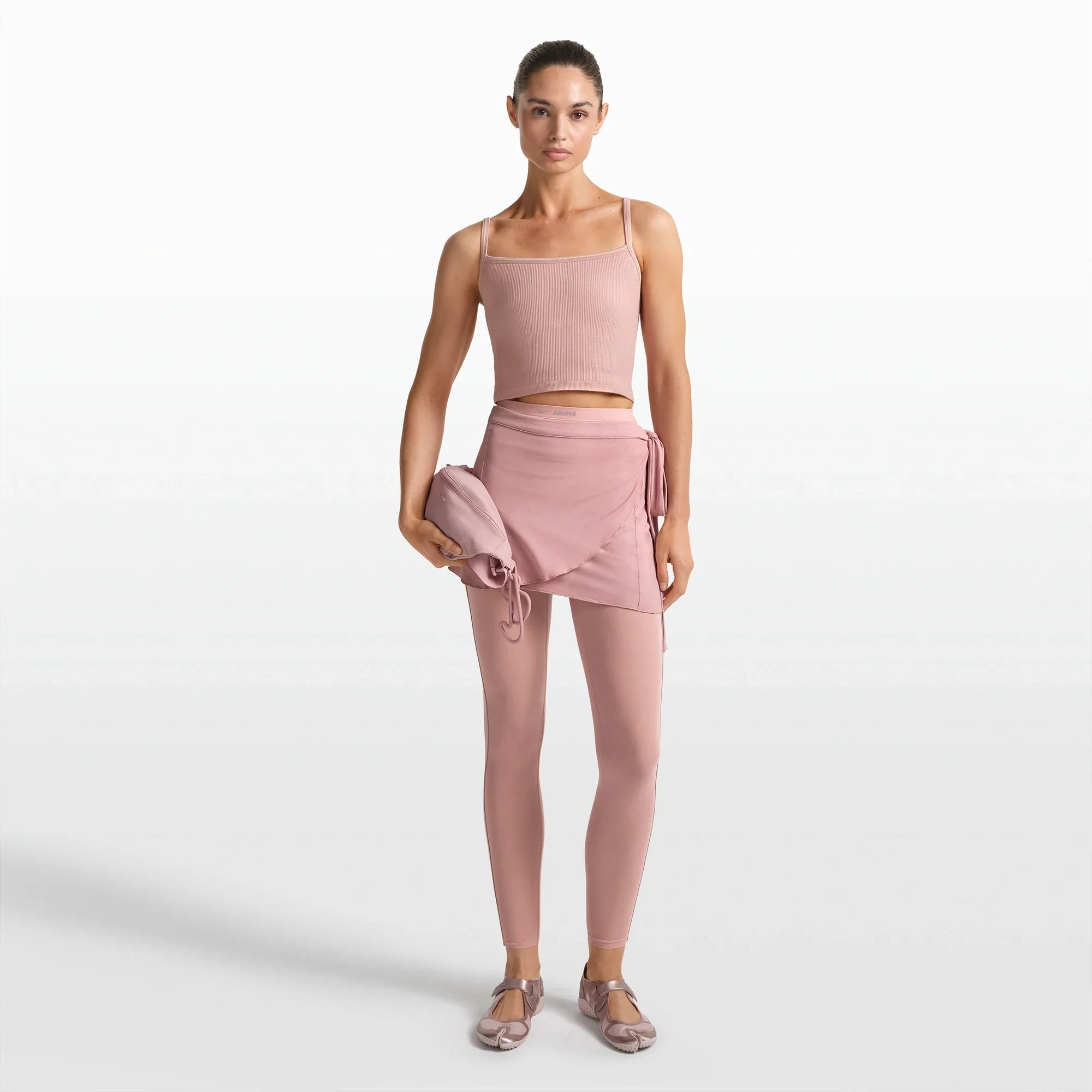 NikeSKIMS RIBBED SEAMLESS CAMI | HIMALAYAN - Mind Türkiye