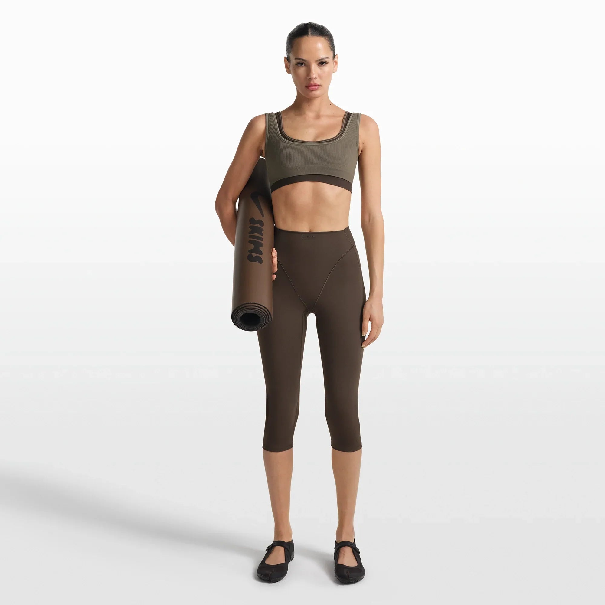 NikeSKIMS RIBBED SEAMLESS MICRO SCOOP BRA | DUSTY OAKMOSS - Mind Türkiye