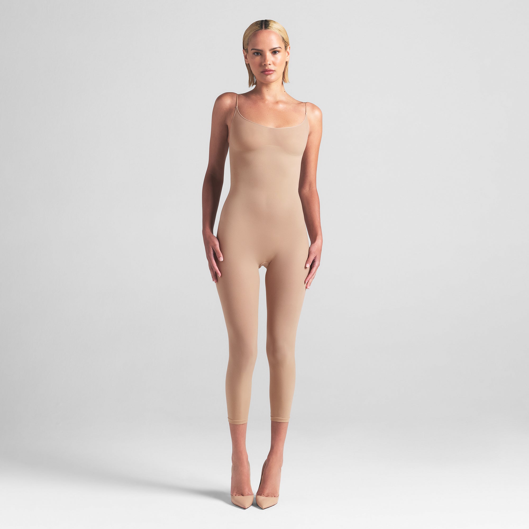 SKIMS SHEER SEAMLESS CATSUIT | CLAY - Mind Türkiye