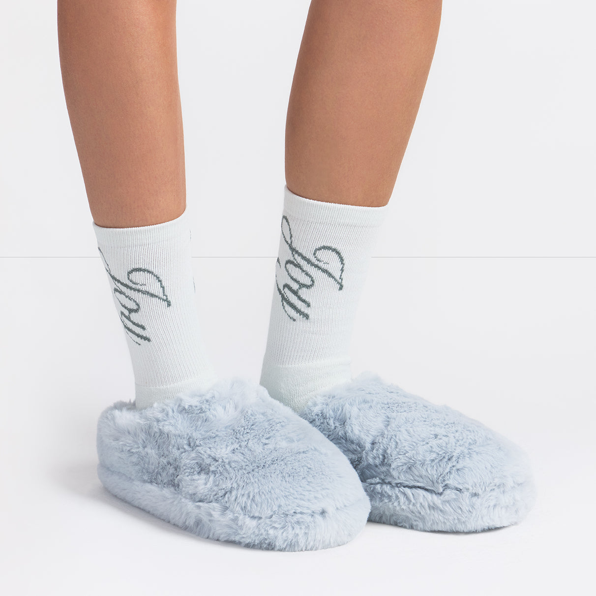 SKIMS FAUX FUR SLIPPER | ZEN BLUE - Mind Türkiye