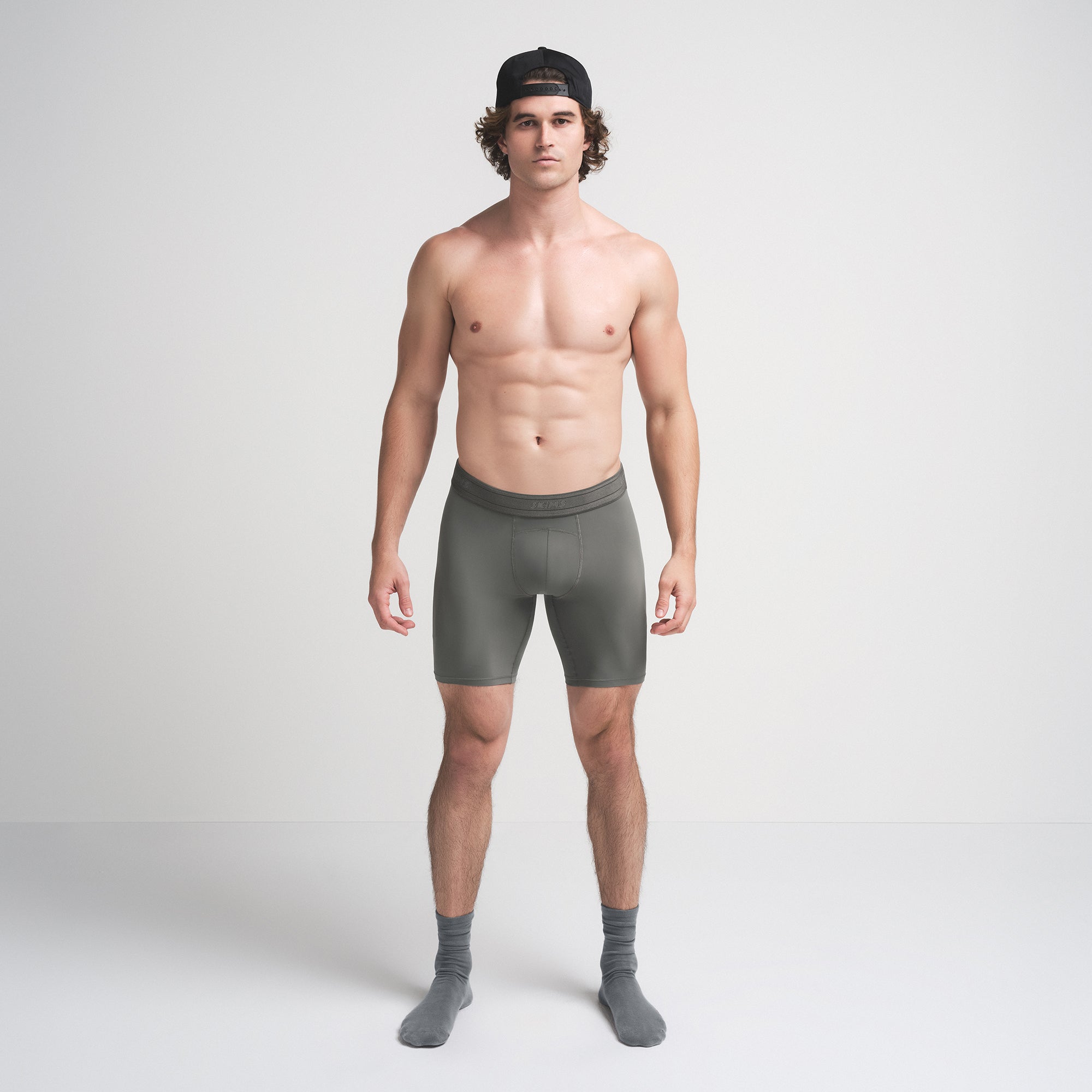 SKIMS FLEX MENS 7″ BOXER BRIEF | GUNMETAL - Mind Türkiye