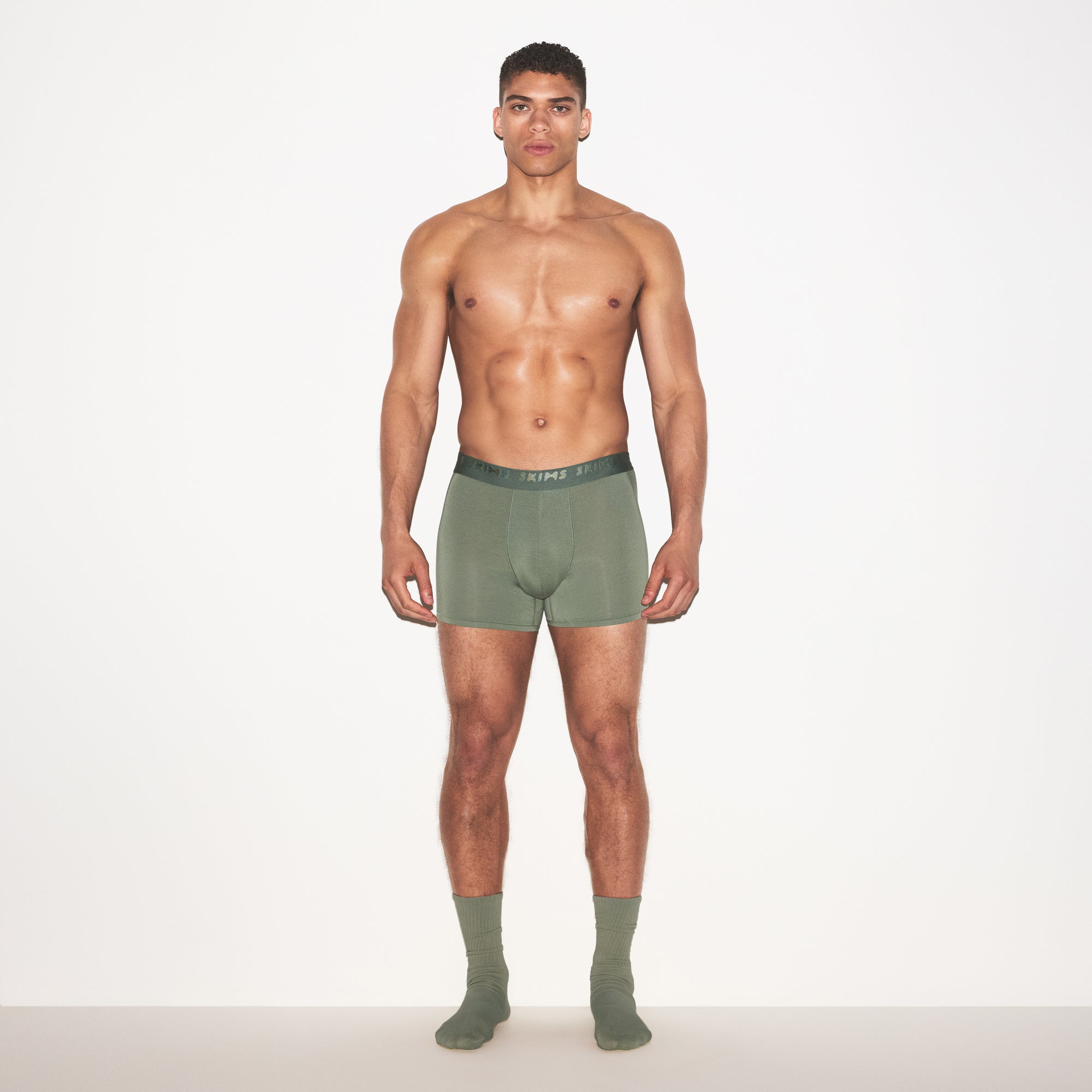 SKIMS STRETCH MENS 3″ BOXER BRIEF 3-PACK | LAUREL MULTI - Mind Türkiye