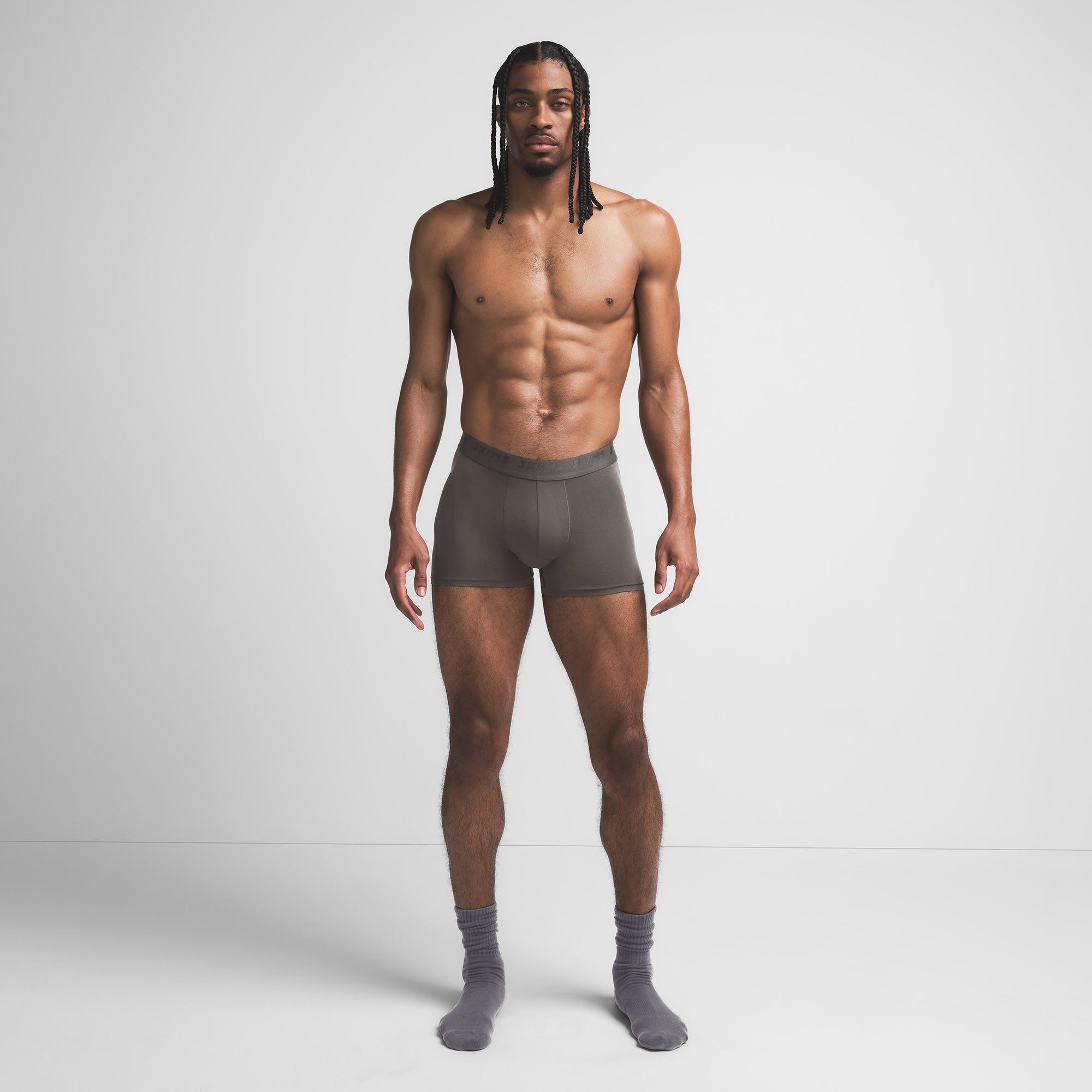SKIMS STRETCH MENS 3″ BOXER BRIEF | GUNMETAL - Mind Türkiye