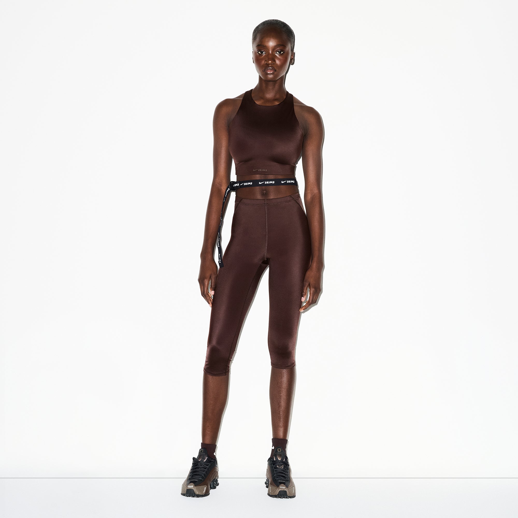 NikeSKIMS SHINE DRAWCORD CROP 17″ LEGGING | PHOENIX - Mind Türkiye