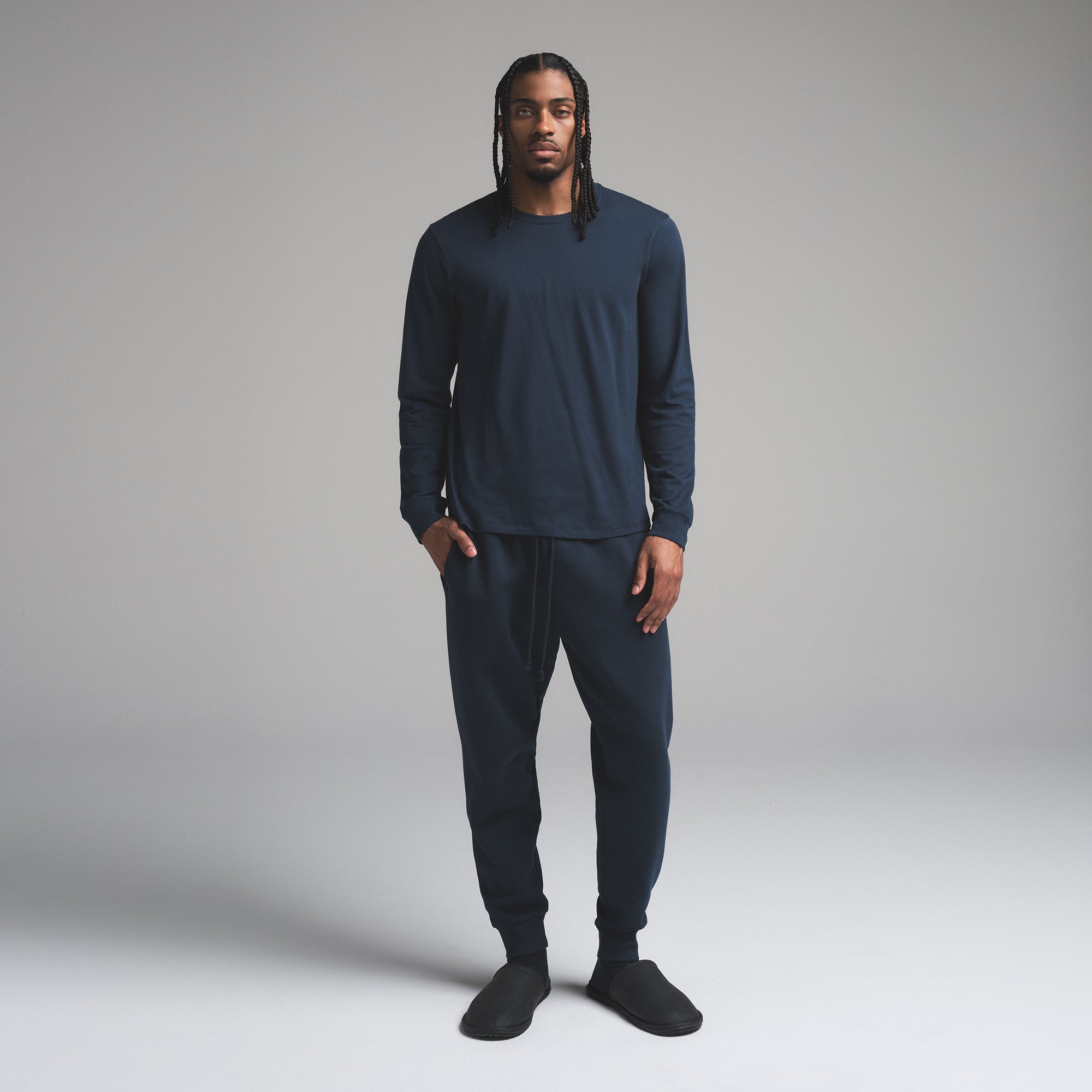 SKIMS FLEECE LOUNGE MENS TAPERED JOGGER | NAVY - Mind Türkiye