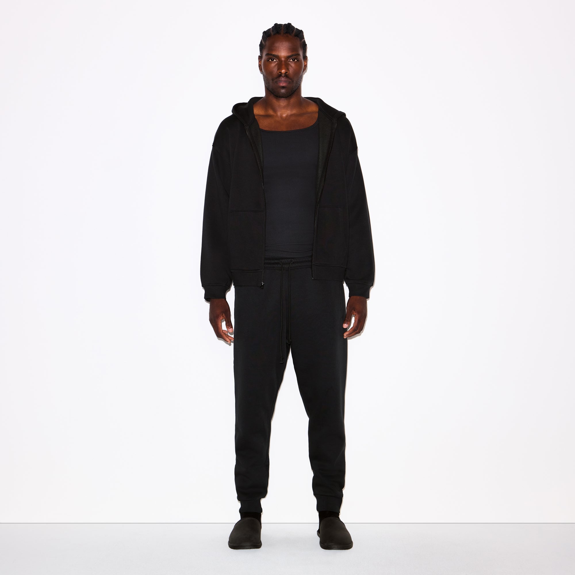 SKIMS FLEECE LOUNGE MENS TAPERED JOGGER | WASHED ONYX - Mind Türkiye