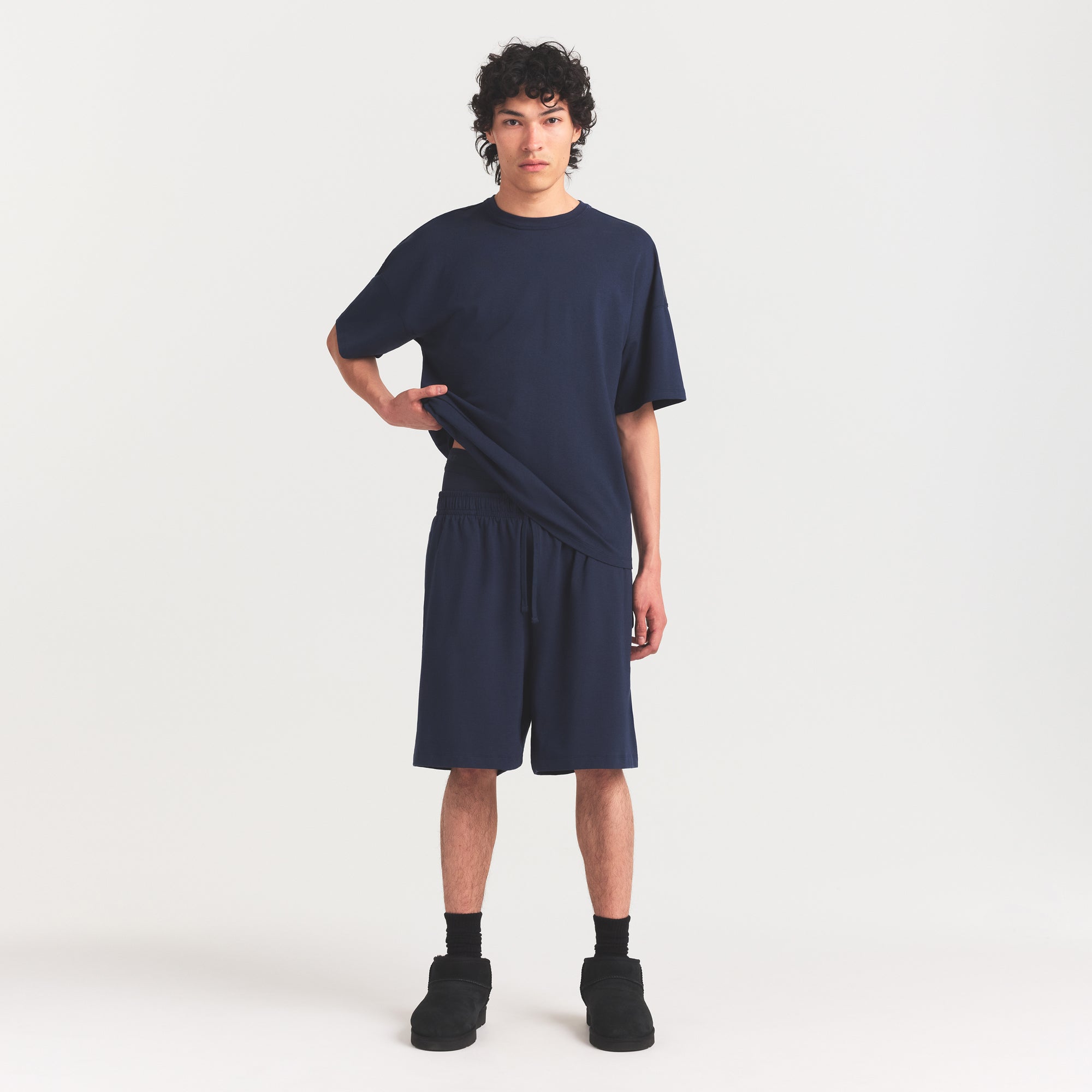 SKIMS JERSEY LOUNGE MENS RELAXED SHORT | NAVY - Mind Türkiye