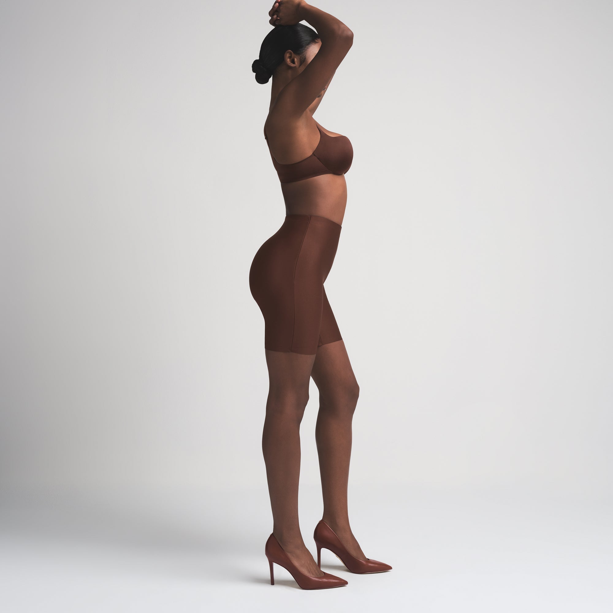 SKIMS BODY BUTT ENHANCING PADDED SHORT | COCOA - Mind Türkiye