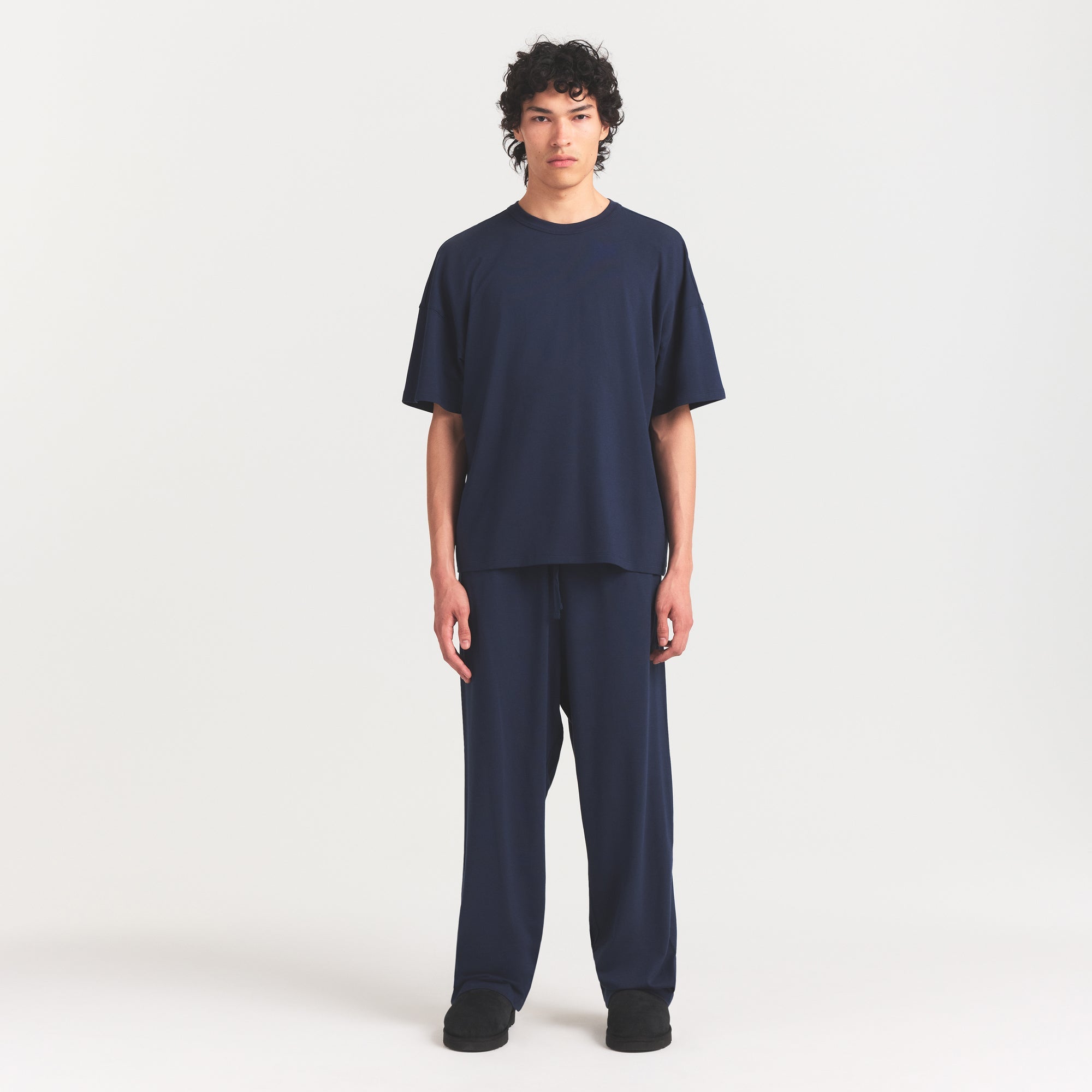SKIMS JERSEY LOUNGE MENS RELAXED STRAIGHT LEG PANT | NAVY