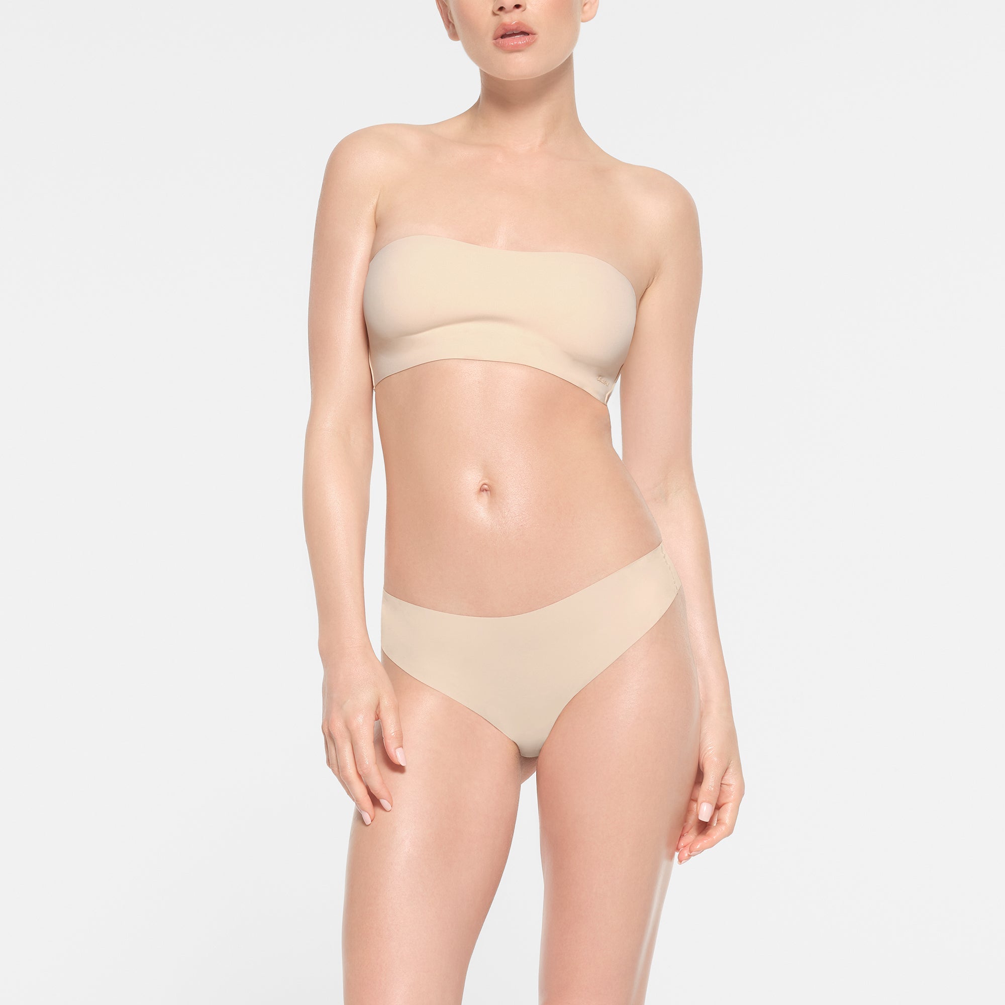 SKIMS NAKED BANDEAU | SAND - Mind Türkiye