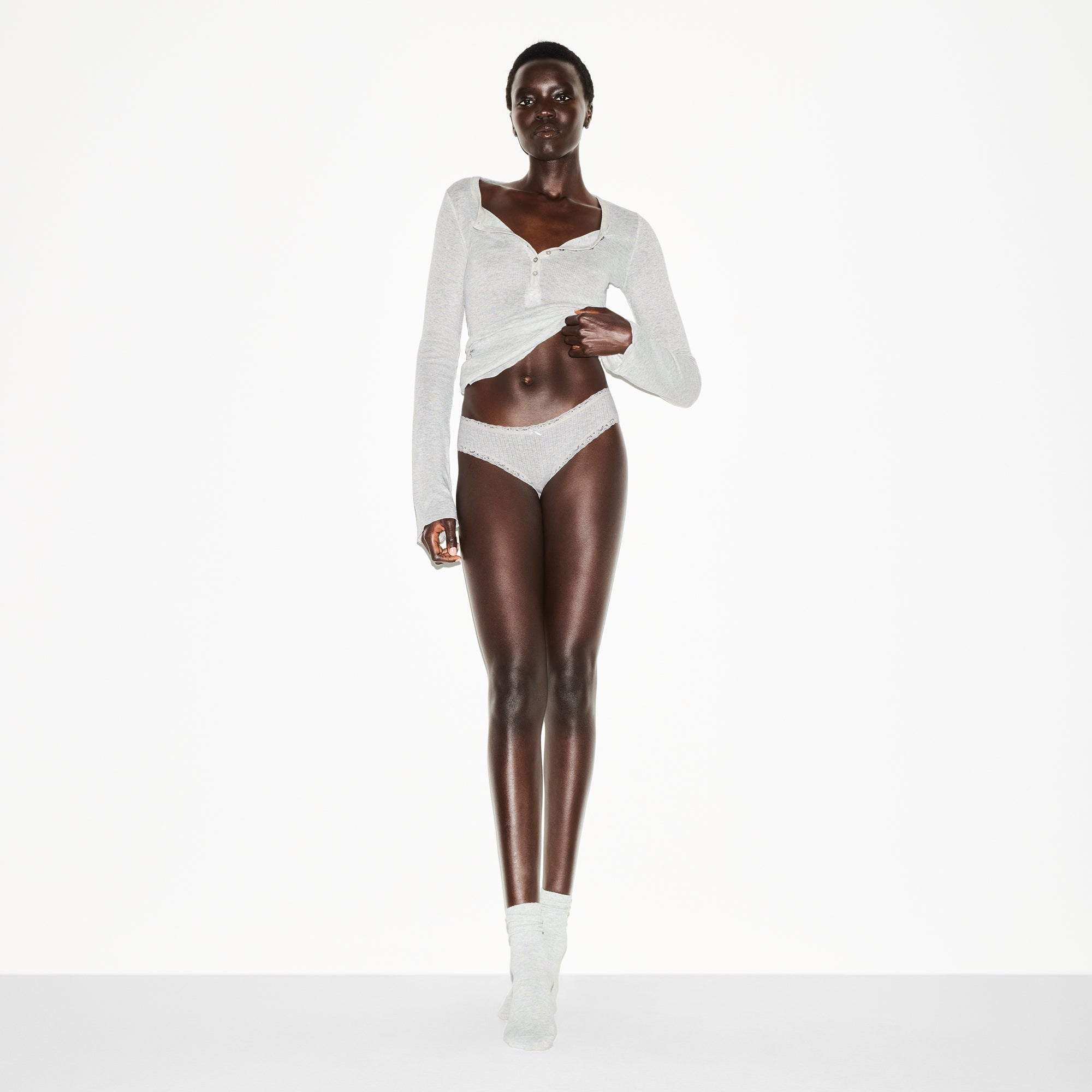 SKIMS LIGHTWEIGHT COTTON POINTELLE LACE BRIEF | LIGHT HEATHER GREY - Mind Türkiye