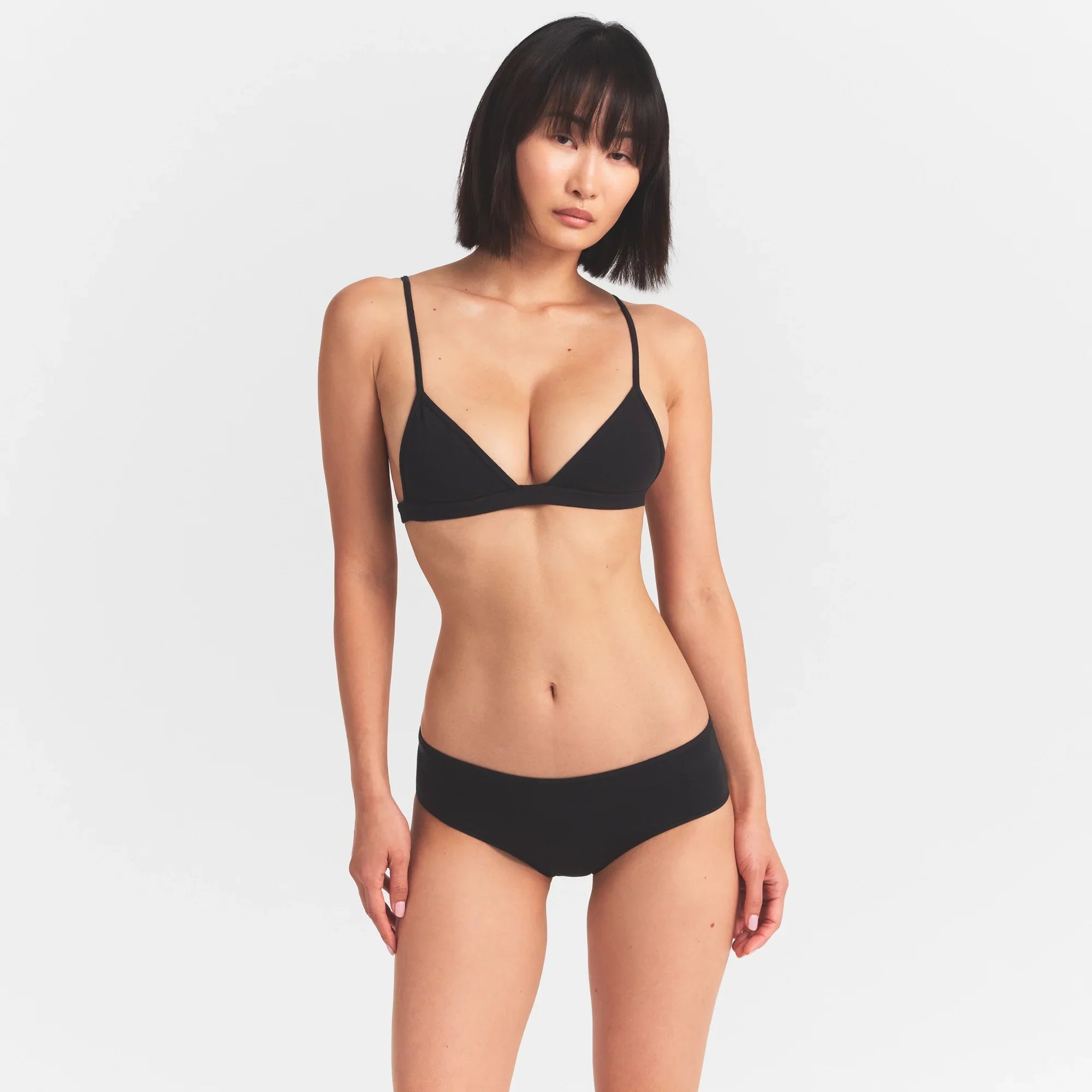 SKIMS EVERYDAY COTTON TRIANGLE BRALETTE | ONYX - Mind Türkiye