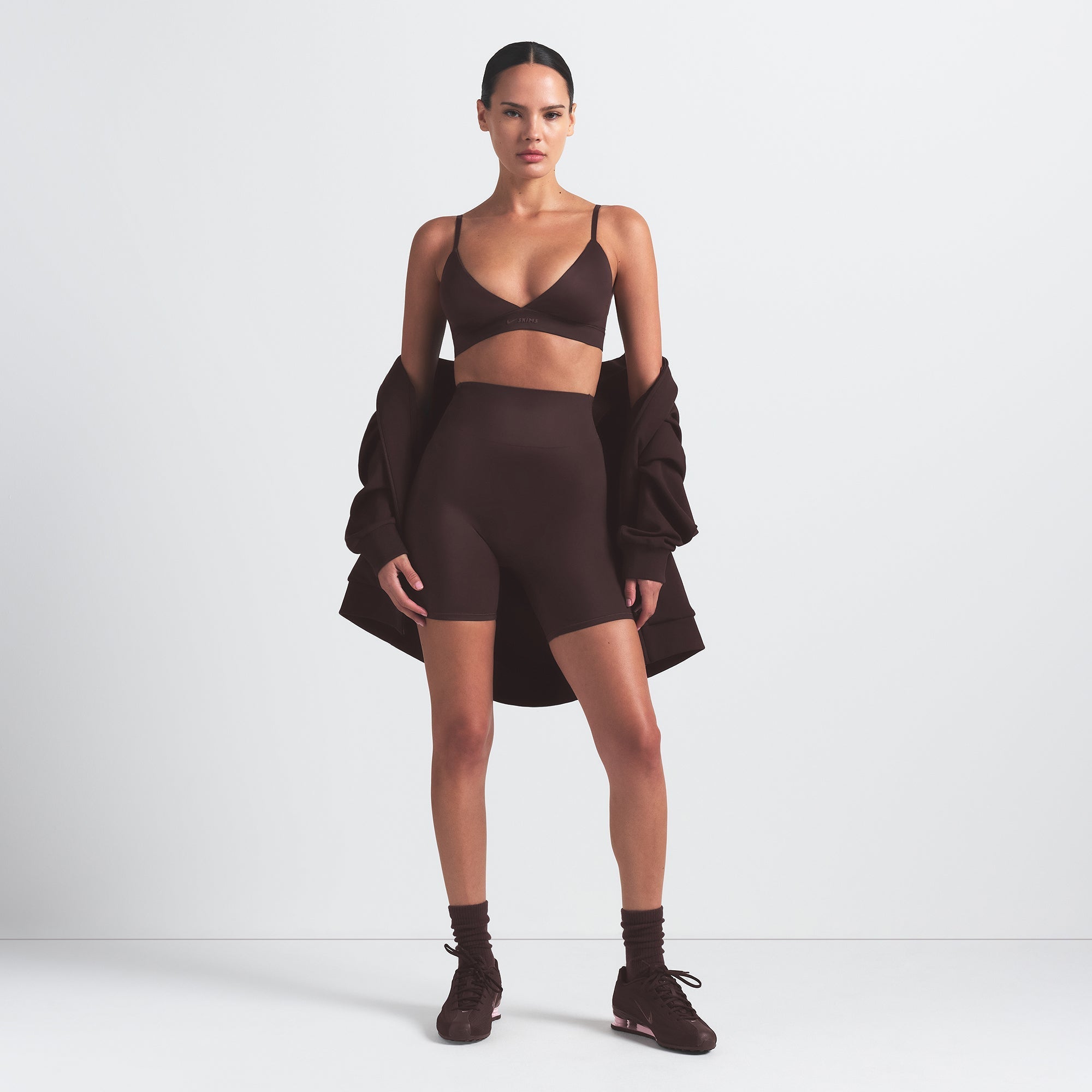 NikeSKIMS SHINE TRIANGLE BRA | PHOENIX - Mind Türkiye