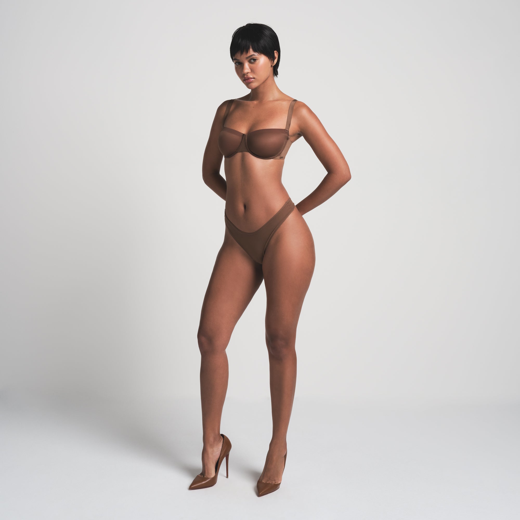 SKIMS NO SHOW UNLINED BALCONETTE BRA | JASPER - Mind Türkiye