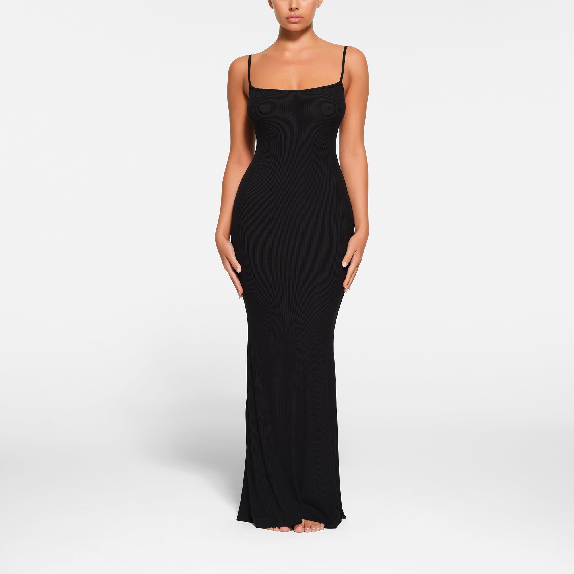 SKIMS SOFT LOUNGE PETITE LONG SLIP DRESS | ONYX - Mind Türkiye