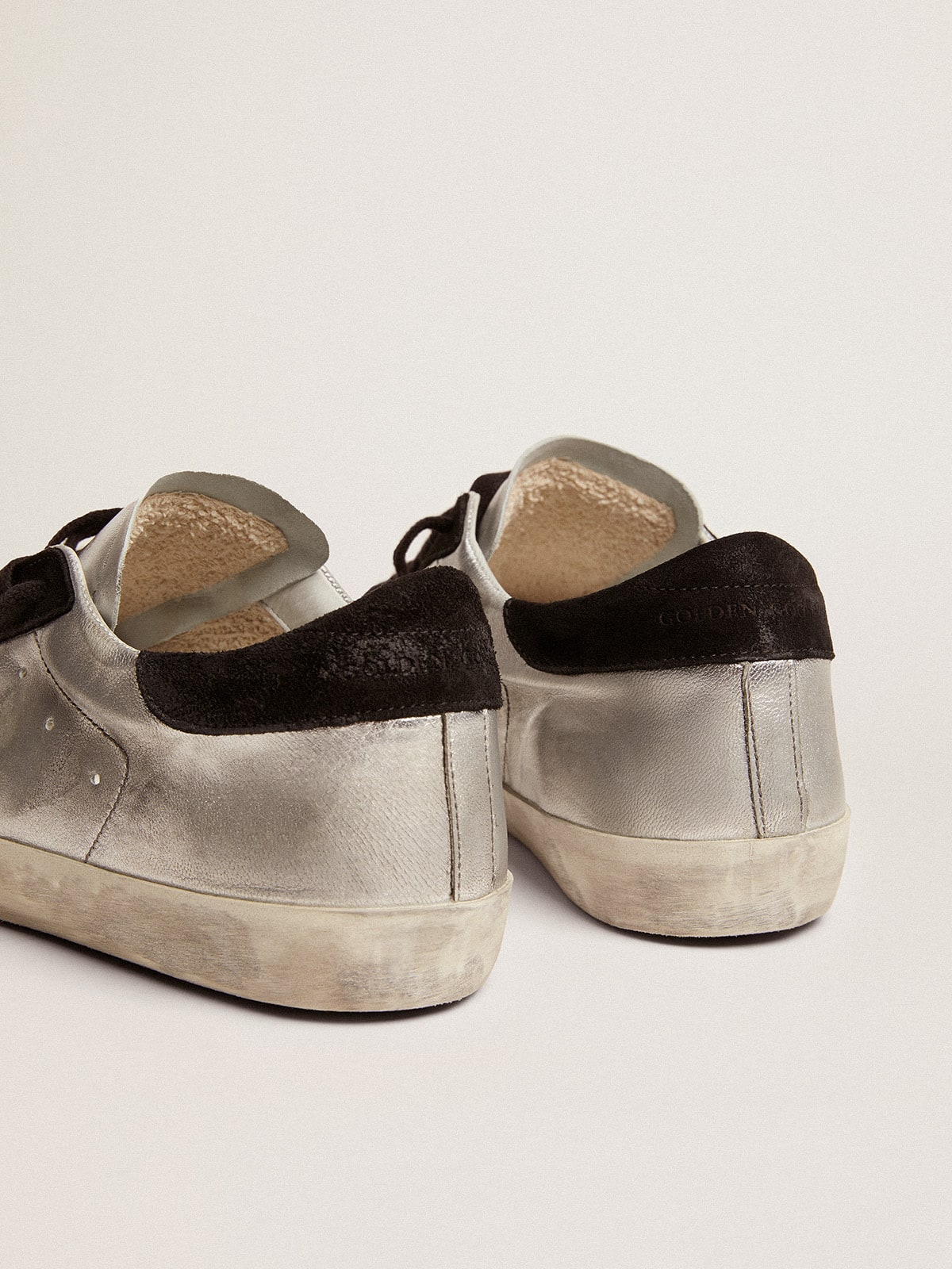 Golden Goose Men’s Super-Star In Silver Leather - Mind Türkiye