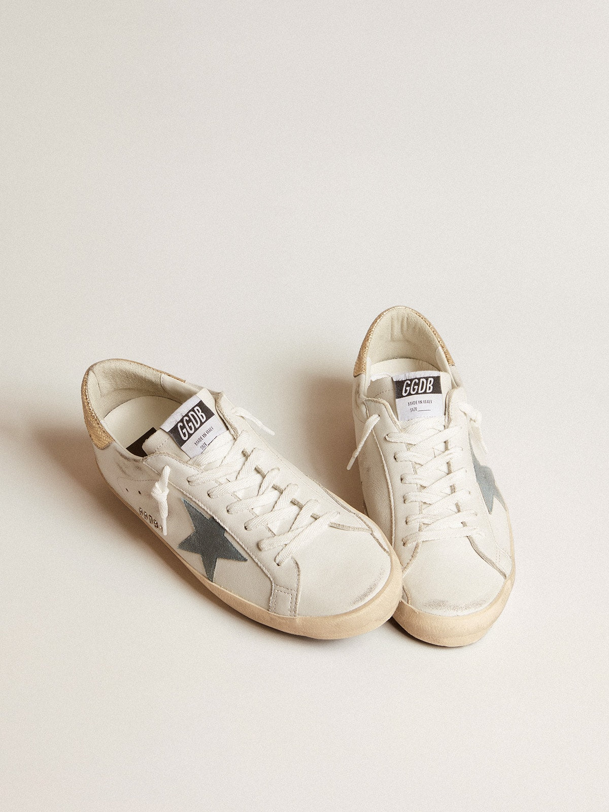 Golden Goose Men’s Super-Star With Suede Star And Platinum Snake-Print Leather Heel Tab - Mind Türkiye