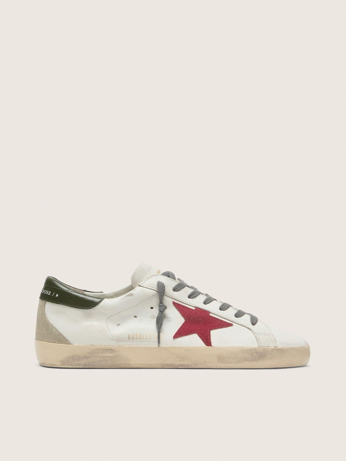 Golden Goose Men’s Super-Star With Red Suede Star And Green Leather Heel Tab - Mind Türkiye
