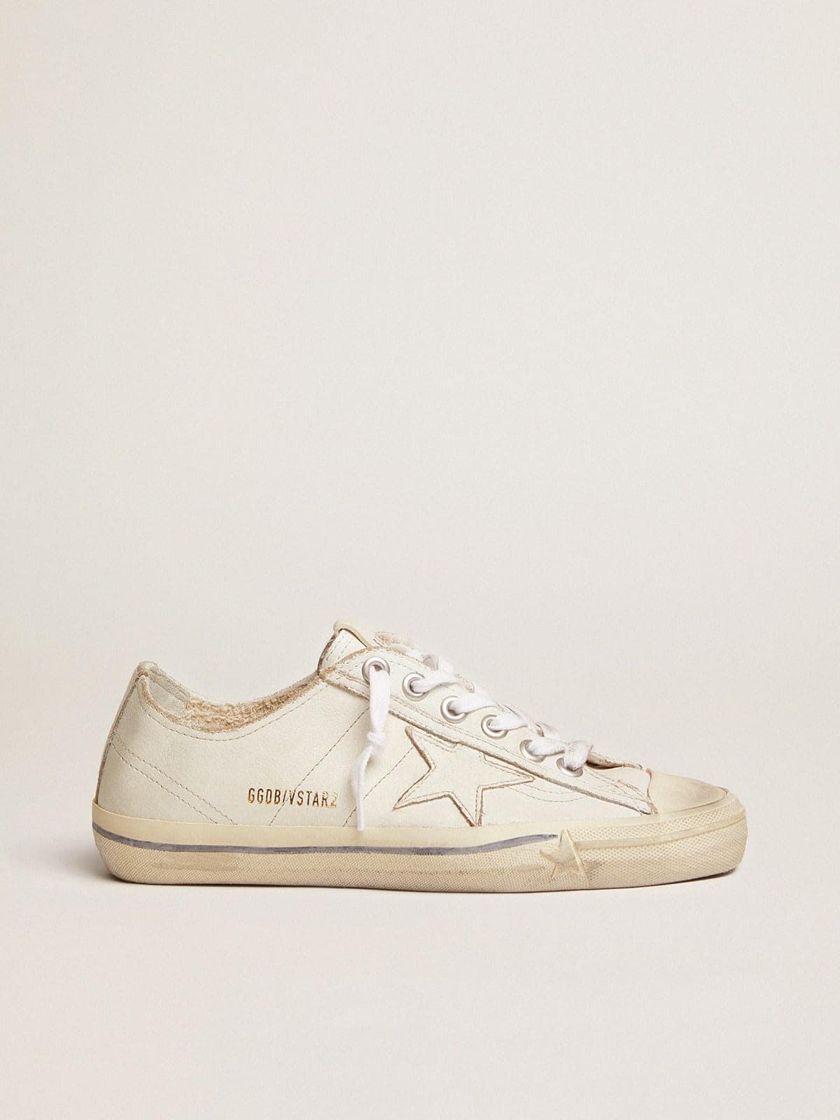 Golden Goose Men’s V-Star In White Leather With White Star And Light Blue Stripe On The Foxing