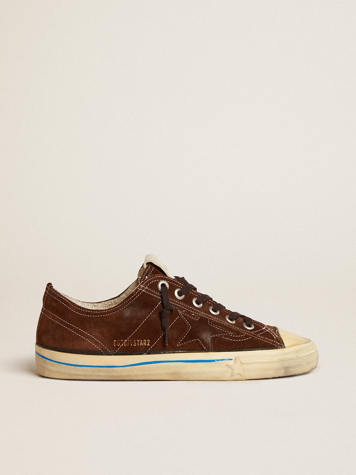 Golden Goose Men’s V-Star LTD Sneakers In Dark Brown Suede With Tone-On-Tone Star - Mind Türkiye