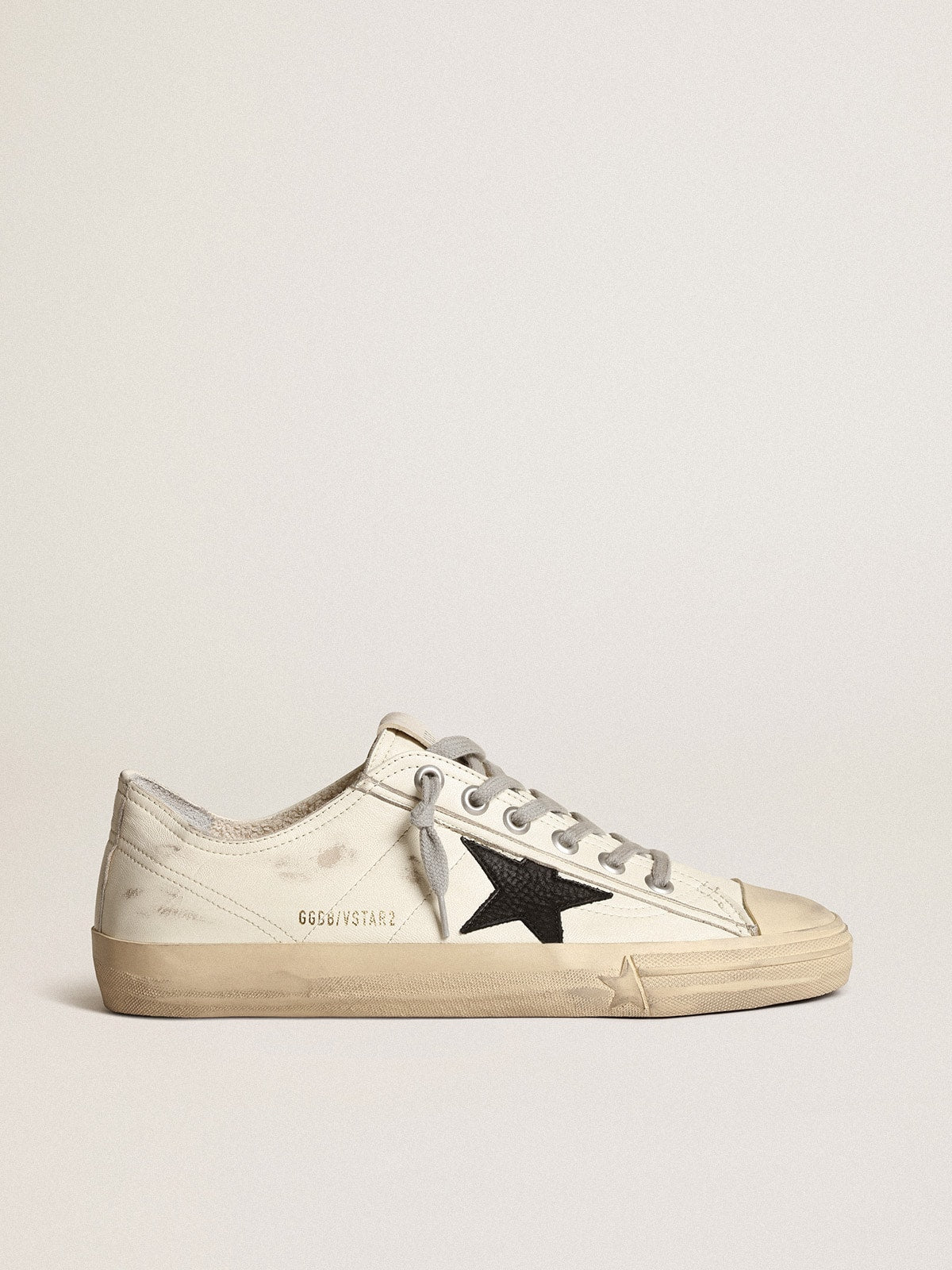 Golden Goose V-Star In Nappa Leather With Black Nubuck Leather Star - Mind Türkiye