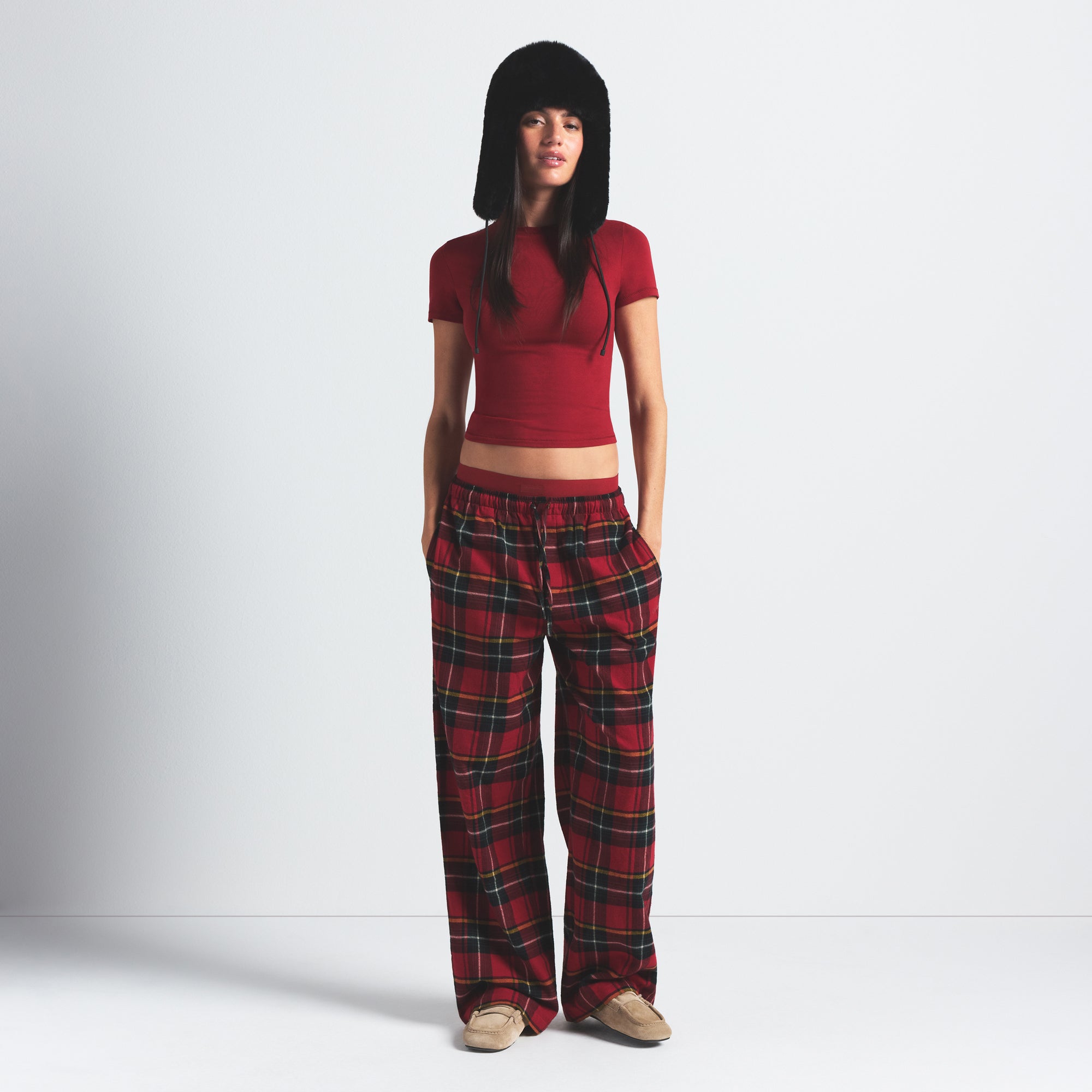 SKIMS FAUX FUR TRAPPER HAT | OBSIDIAN - Mind Türkiye