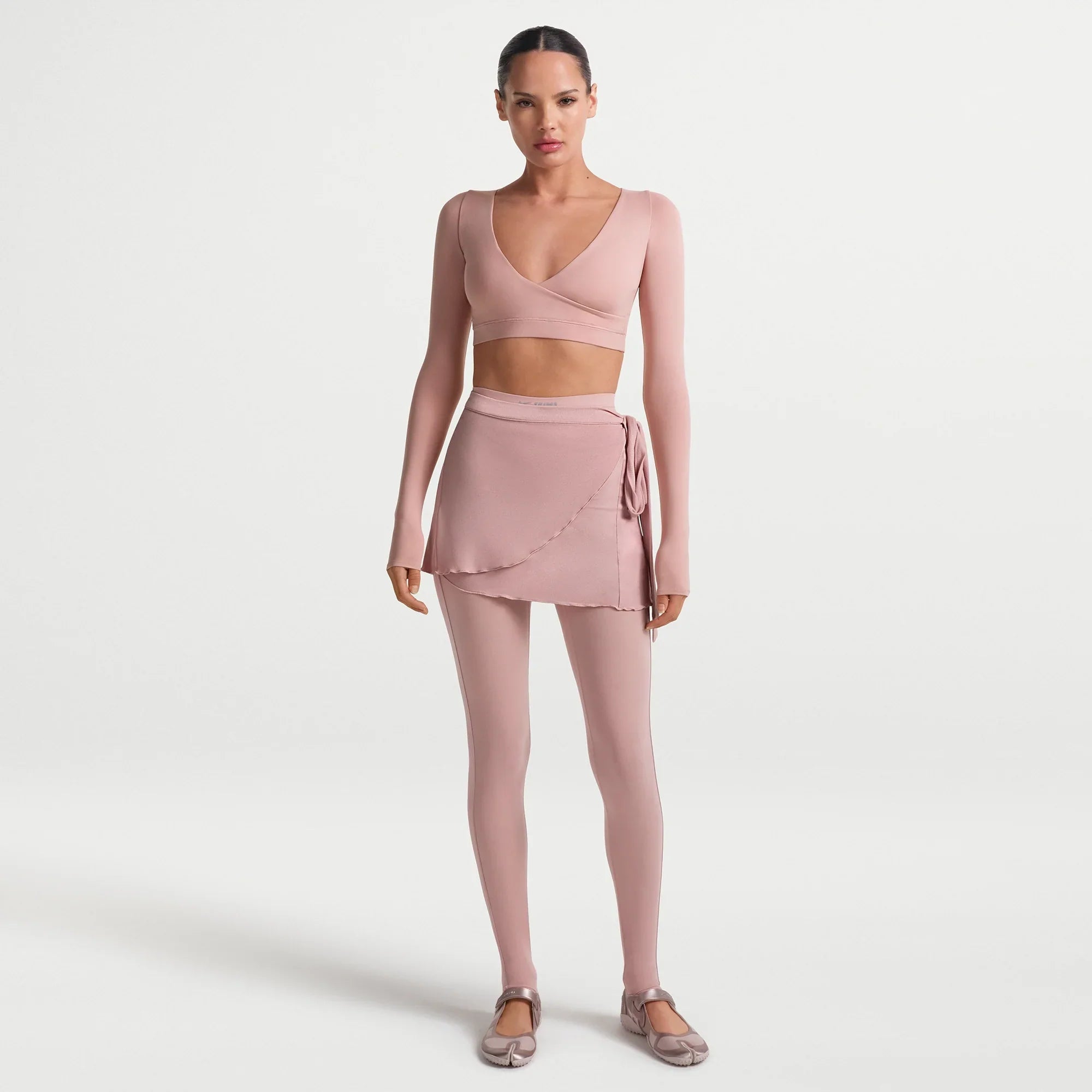 NikeSKIMS MATTE WRAP LONG SLEEVE CROPPED TOP | HIMALAYAN - Mind Türkiye