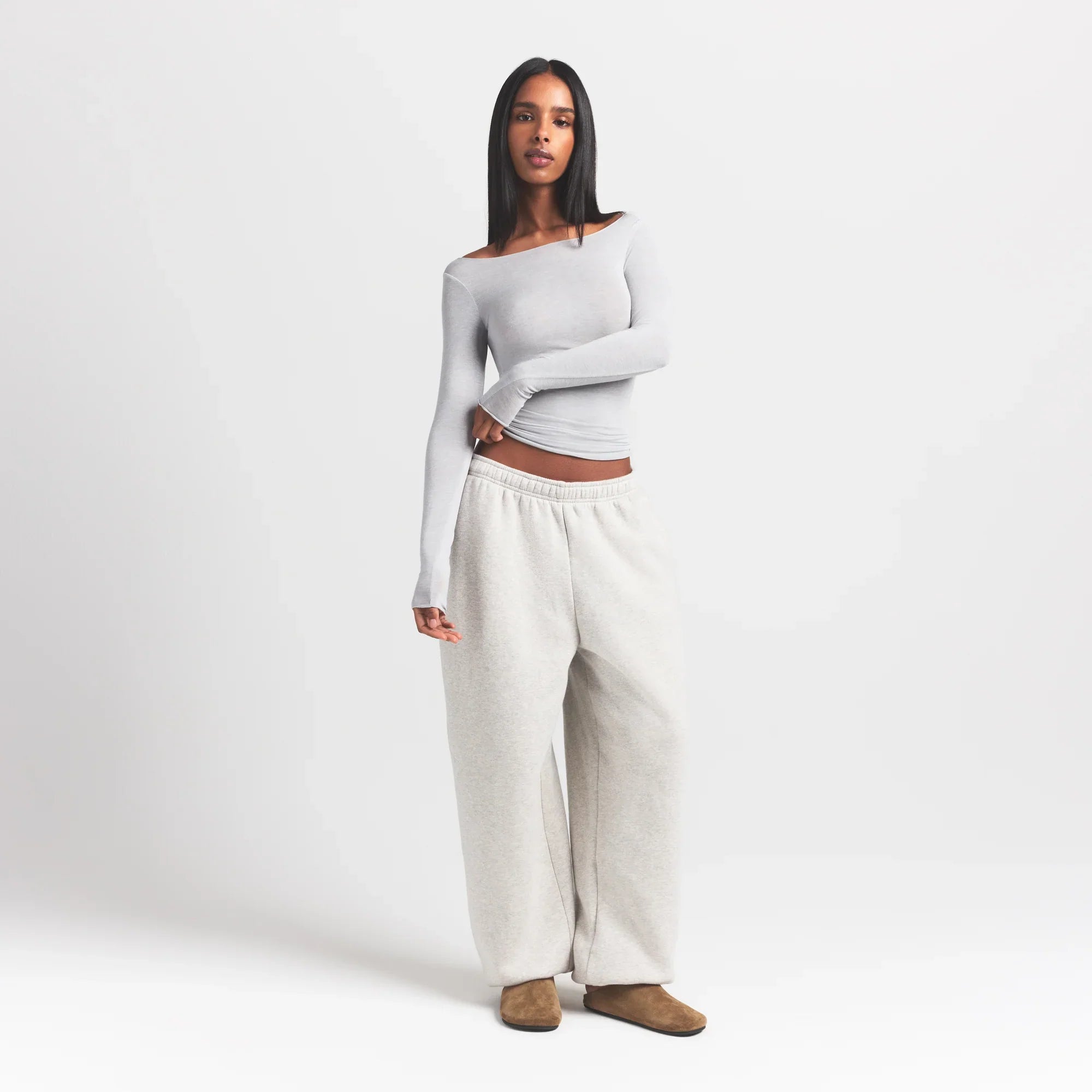 SKIMS SHEER MODAL LONG SLEEVE BOATNECK TOP | HEATHER GREY - Mind Türkiye