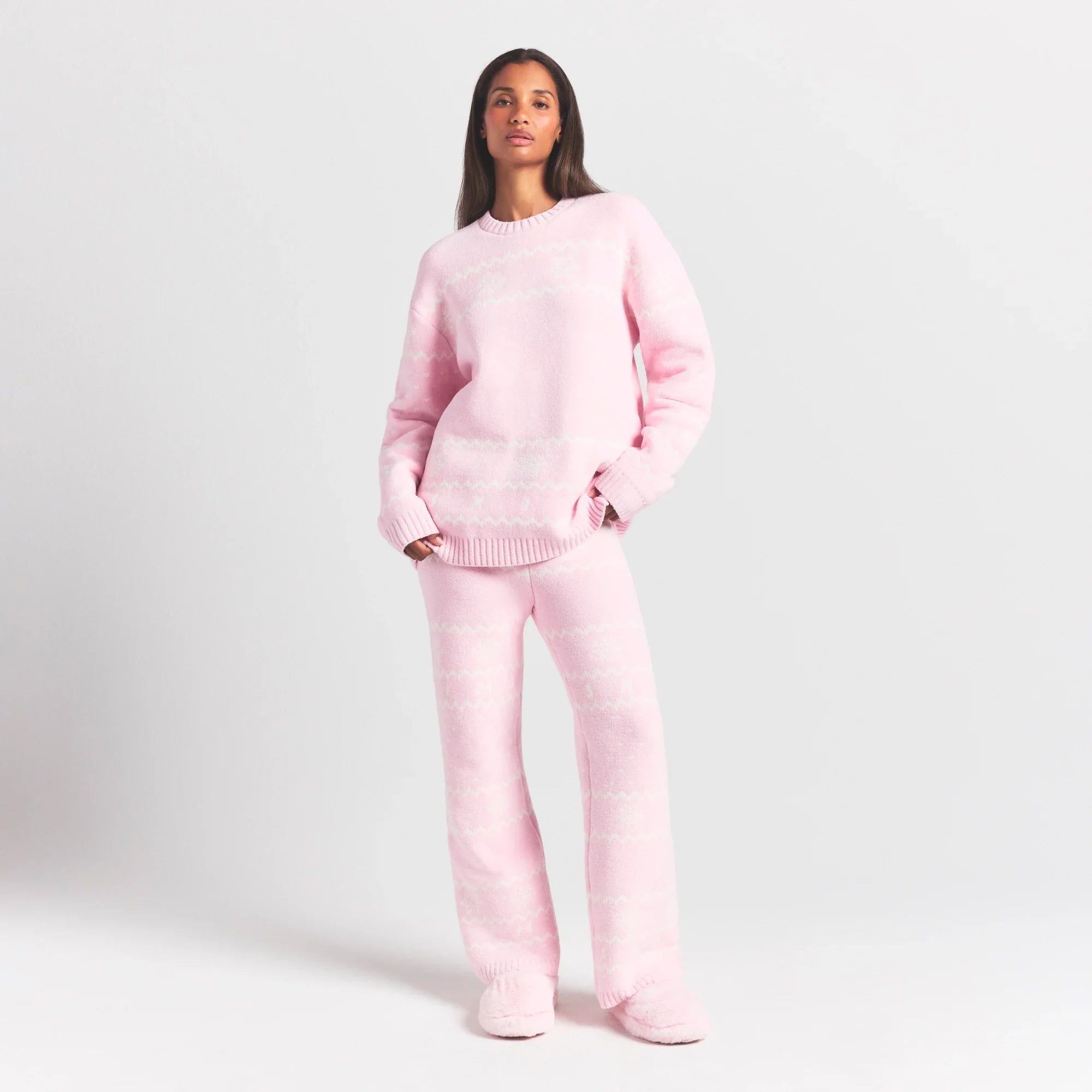 SKIMS COZY LIGHT CREWNECK PULLOVER | BABY PINK HEART FAIR ISLE - Mind Türkiye