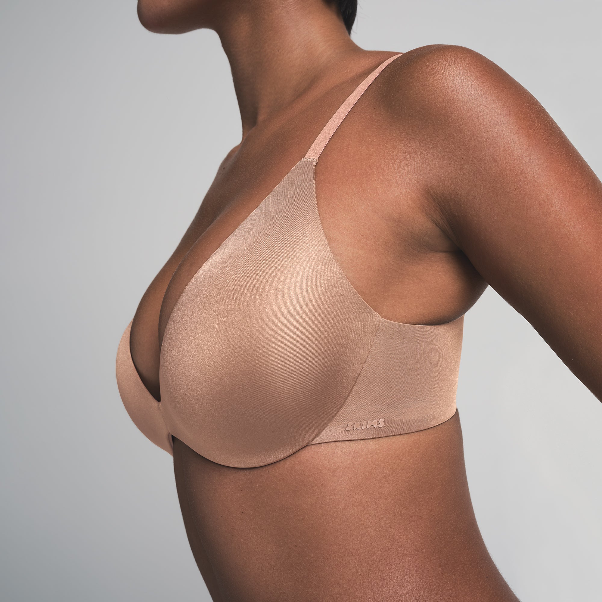 SKIMS WIRELESS FORM SUPER PUSH-UP BRA | SIENNA - Mind Türkiye