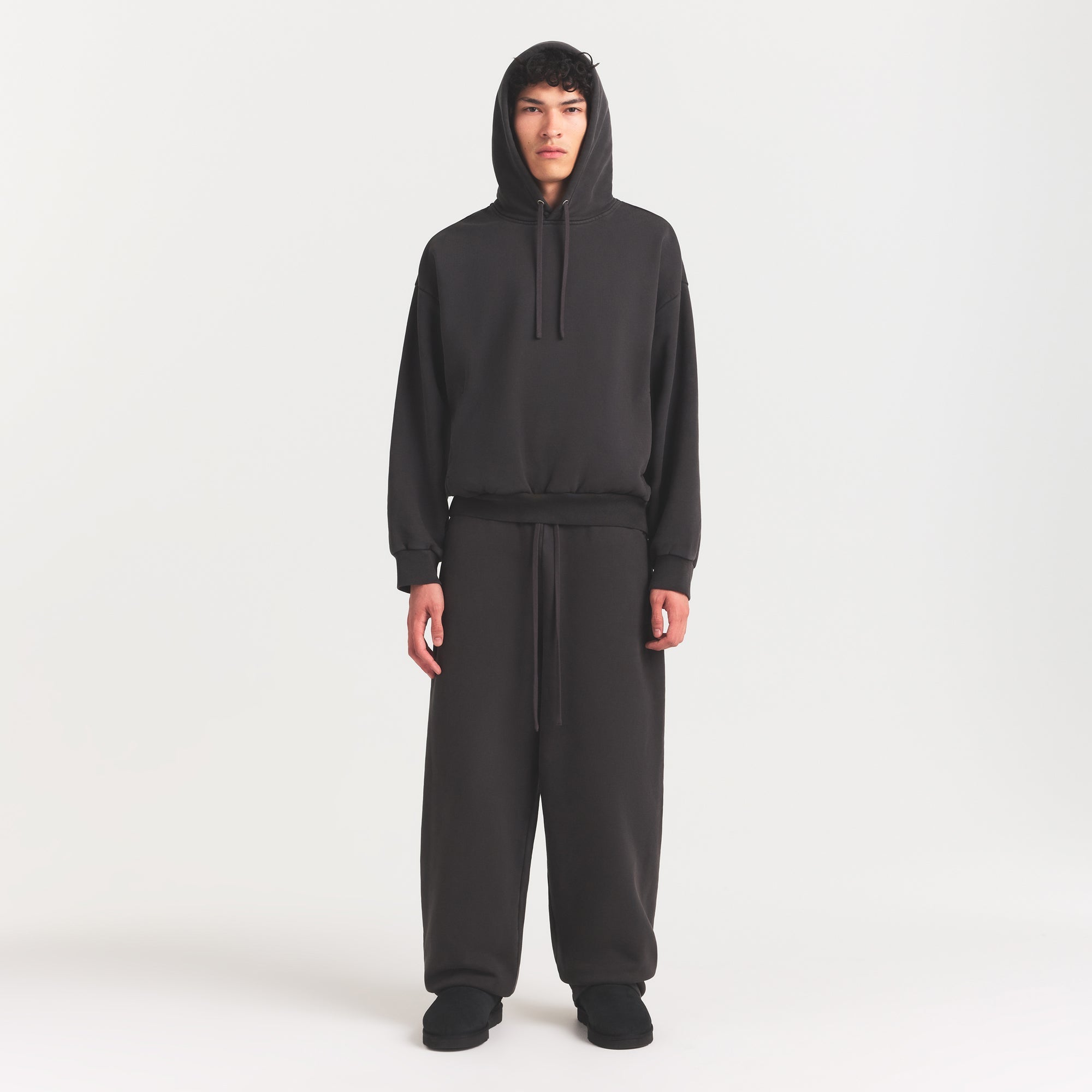 SKIMS HEAVYWEIGHT FLEECE MENS HOODIE | WASHED ONYX - Mind Türkiye