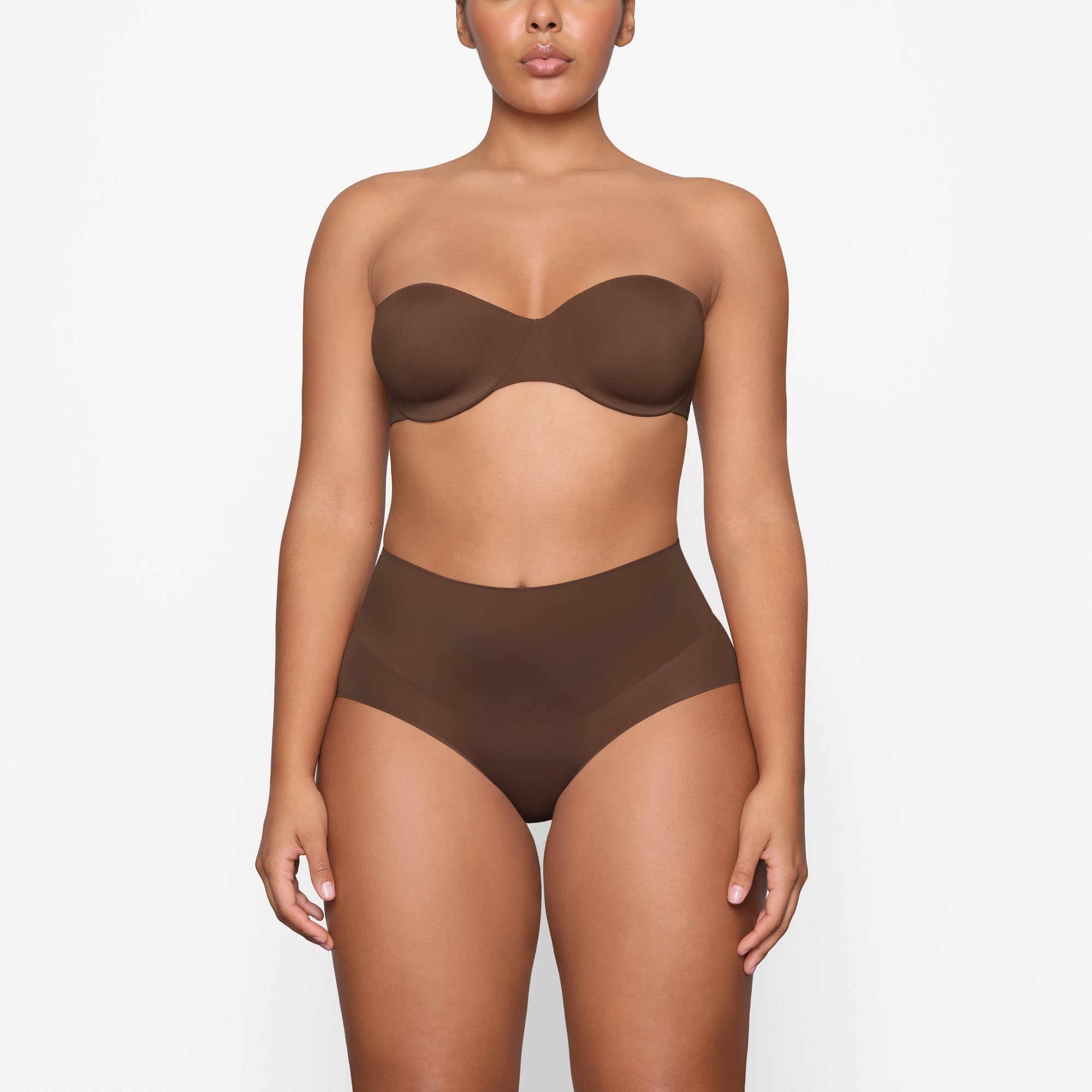 SKIMS SMOOTHING INTIMATES HIGH-WAISTED BRIEF | JASPER - Mind Türkiye