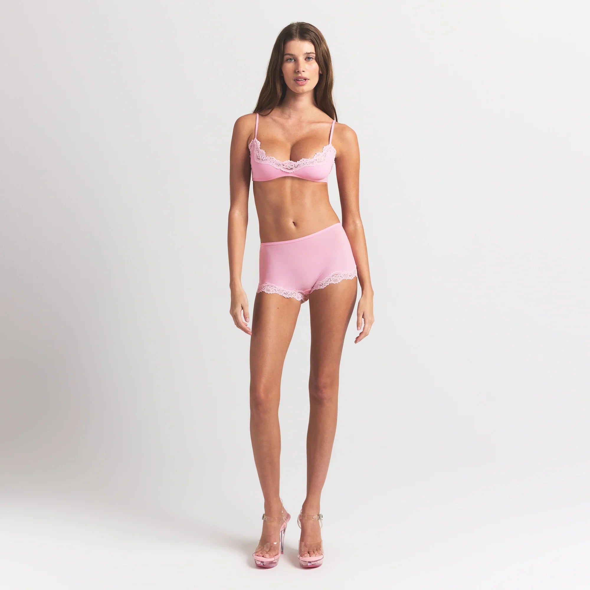 SKIMS FITS EVERYBODY LACE BOY SHORT | BUBBLE GUM TONAL - Mind Türkiye