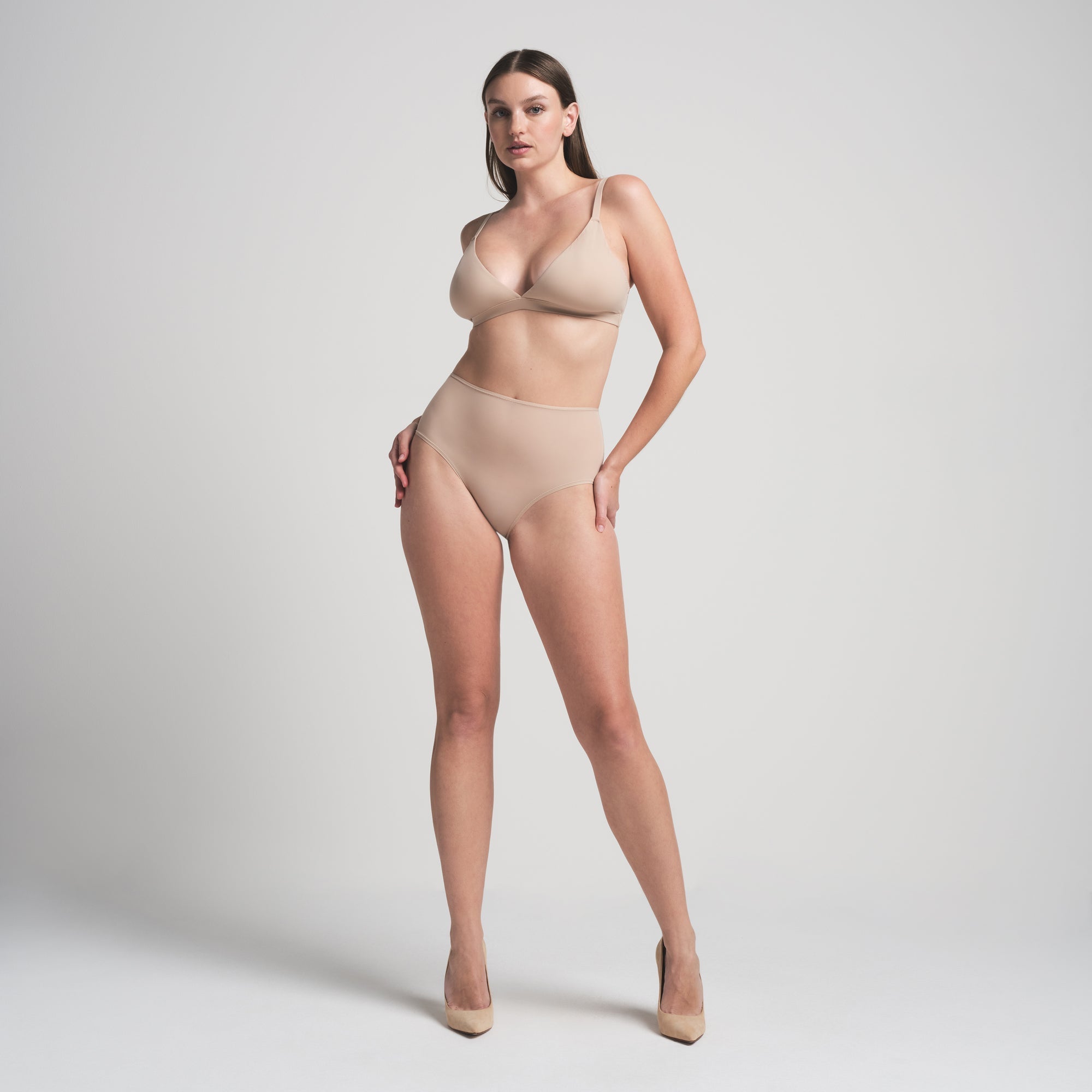 SKIMS FITS EVERYBODY FULL BRIEF | MICA - Mind Türkiye