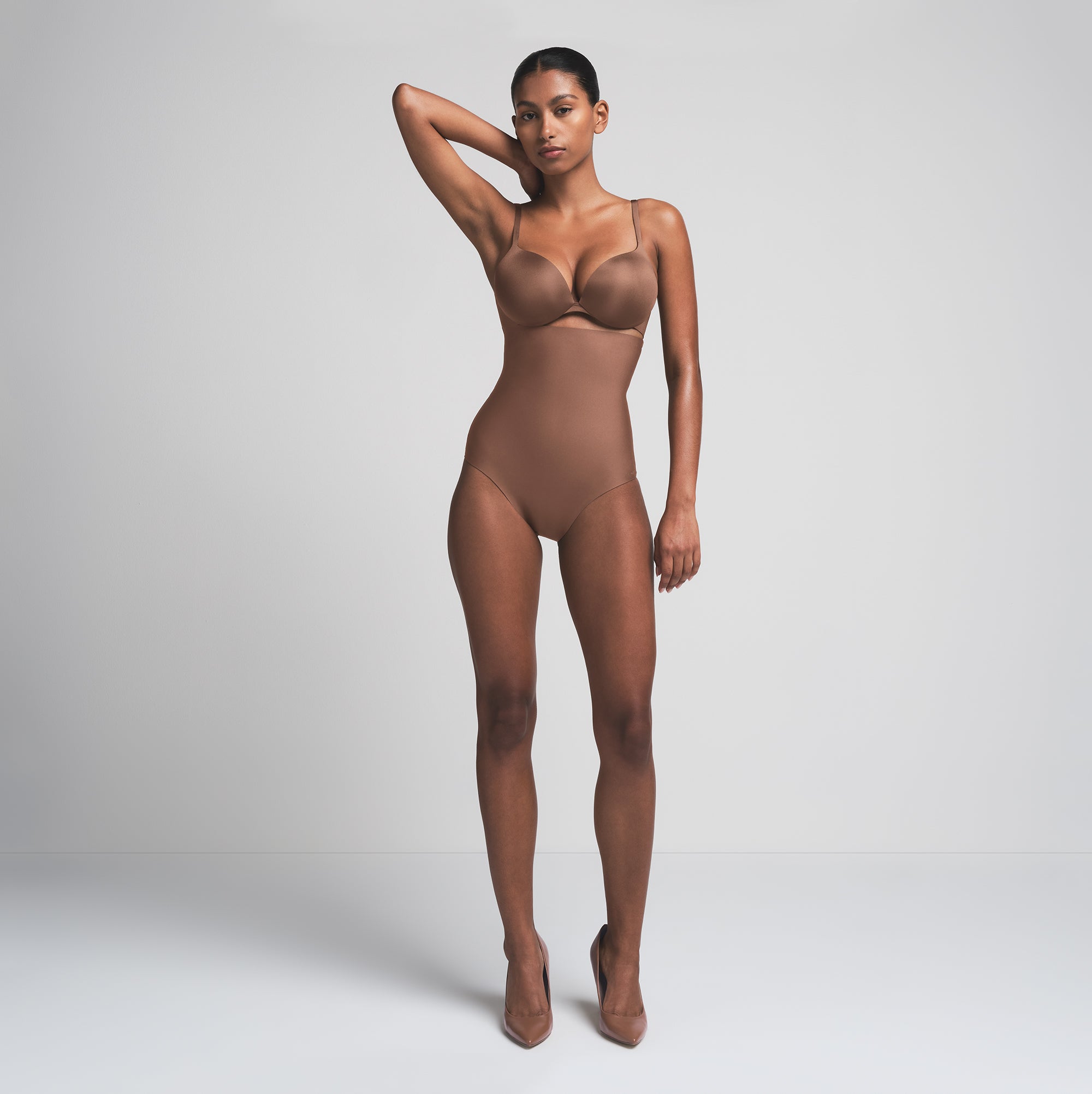 SKIMS BODY CORE SCULPT HIGH-WAISTED BRIEF | JASPER - Mind Türkiye