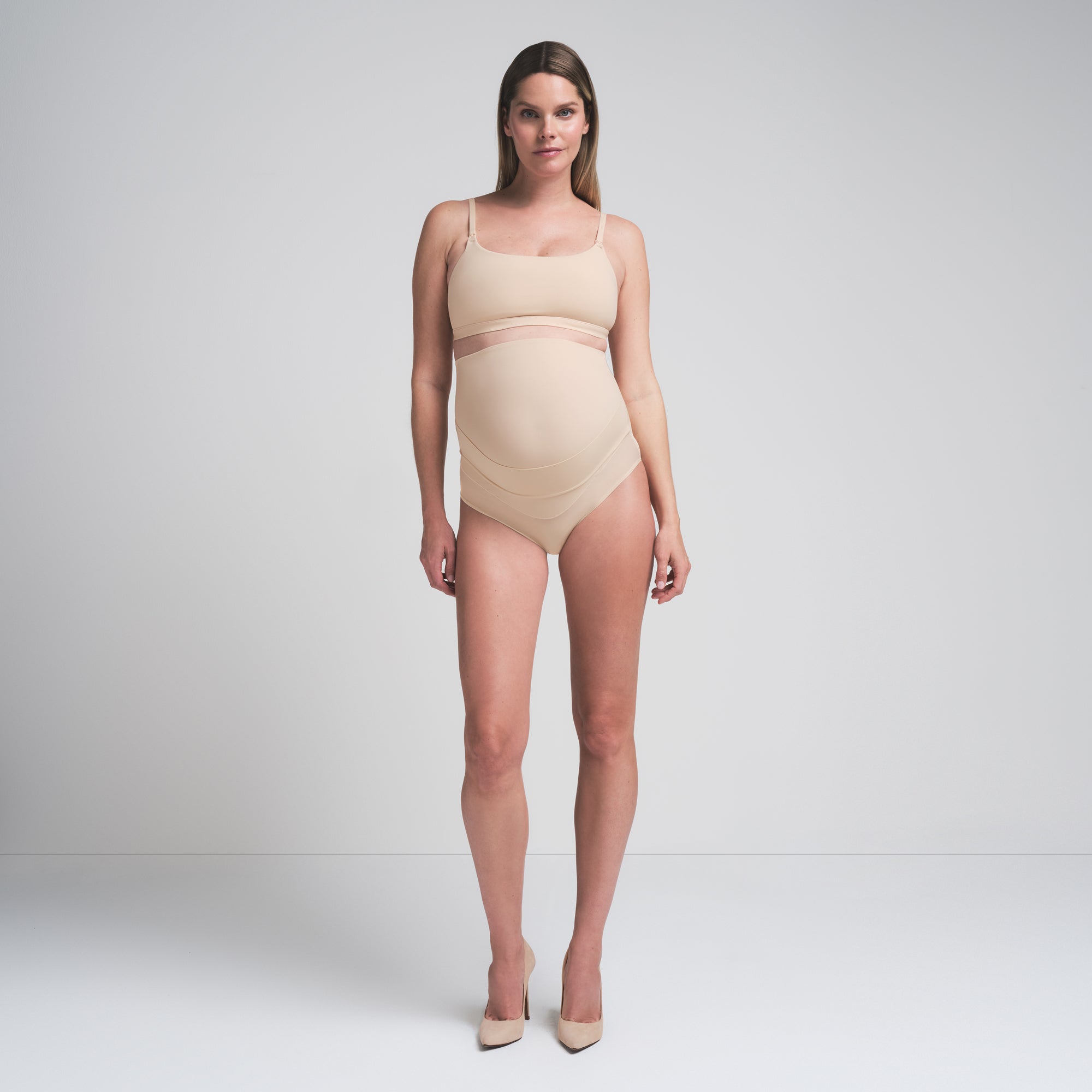 SKIMS FITS EVERYBODY MATERNITY BANDED HIGH-WAISTED BRIEF | SAND - Mind Türkiye