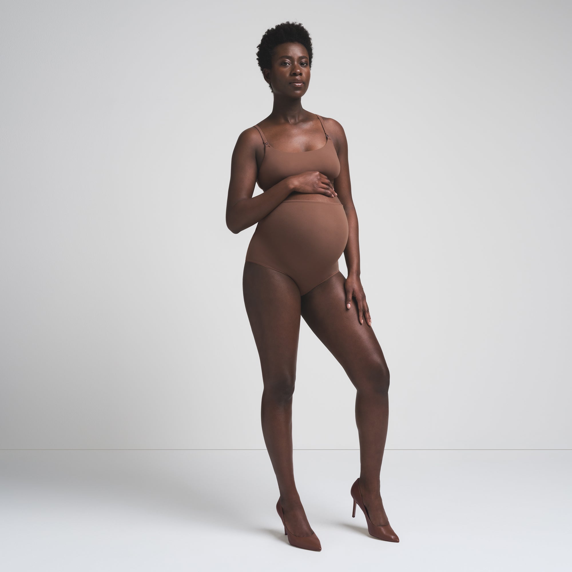 SKIMS FITS EVERYBODY MATERNITY HIGH-WAISTED BRIEF | JASPER - Mind Türkiye