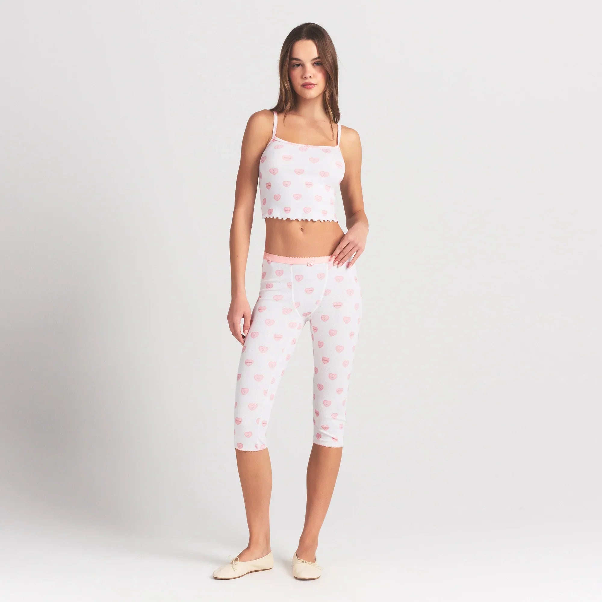 SKIMS LOGO POINTELLE CAPRI | SNOW LACE HEARTS - Mind Türkiye