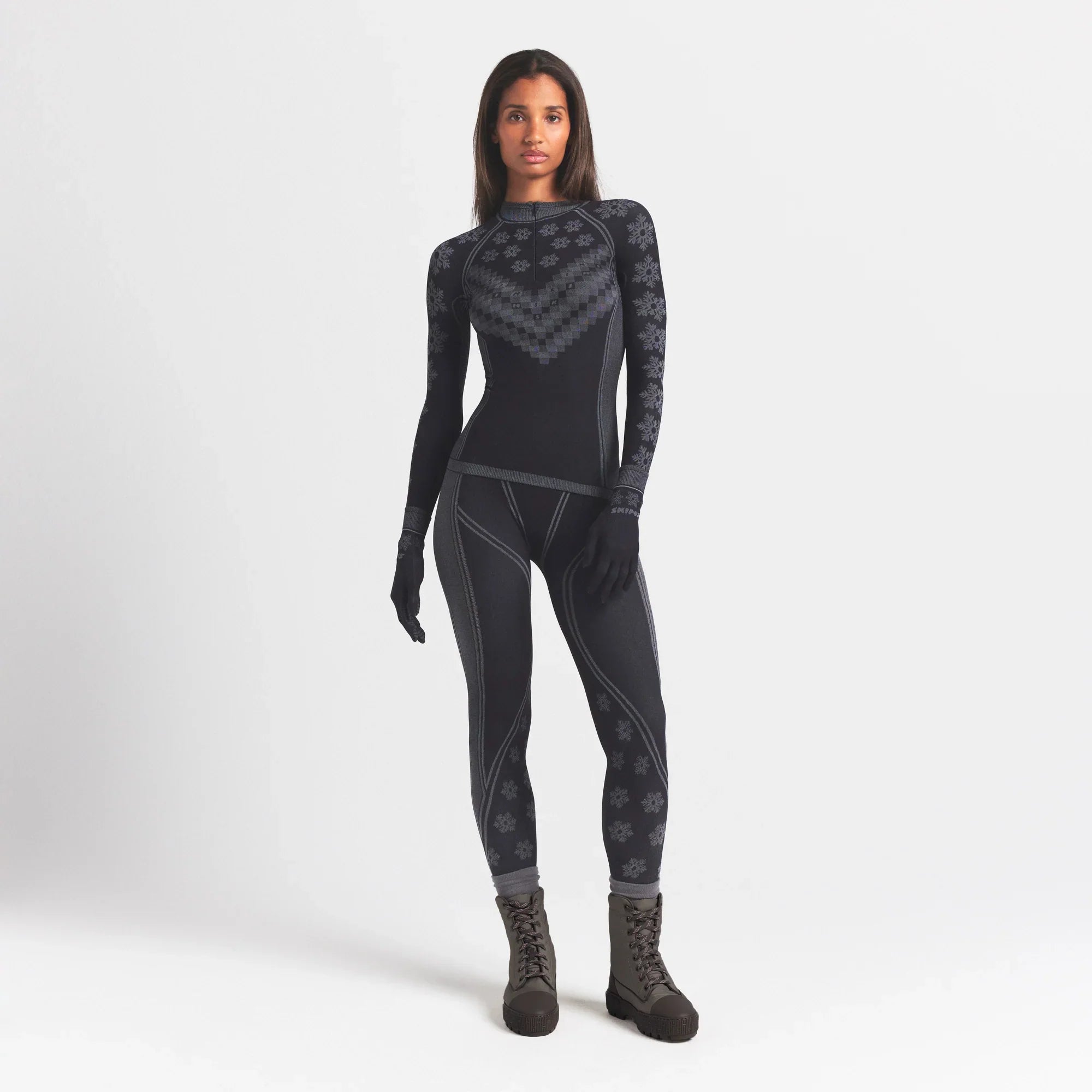 SKIMS FIRST LAYERS LEGGING | OBSIDIAN WINTER FAIR ISLE - Mind Türkiye