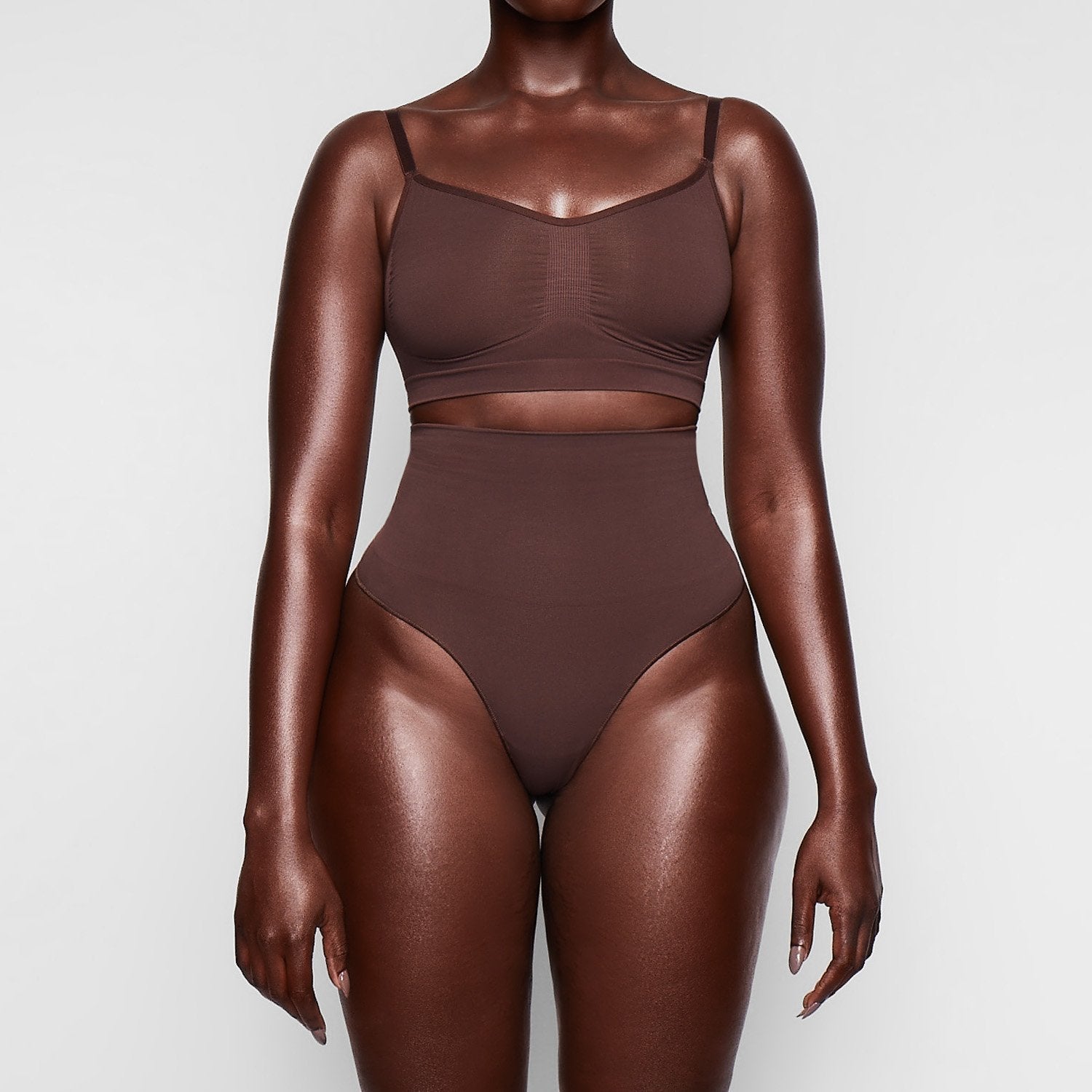 SKIMS SEAMLESS SCULPT BRALETTE | COCOA - Mind Türkiye