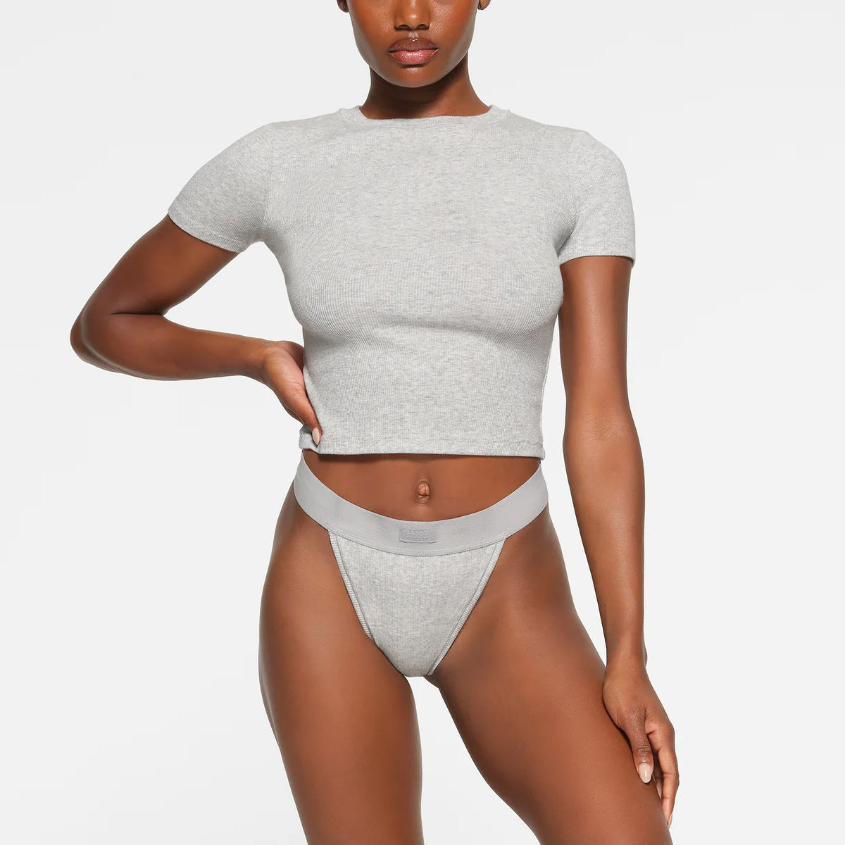 SKIMS COTTON RIB T-SHIRT | LIGHT HEATHER GREY - Mind Türkiye