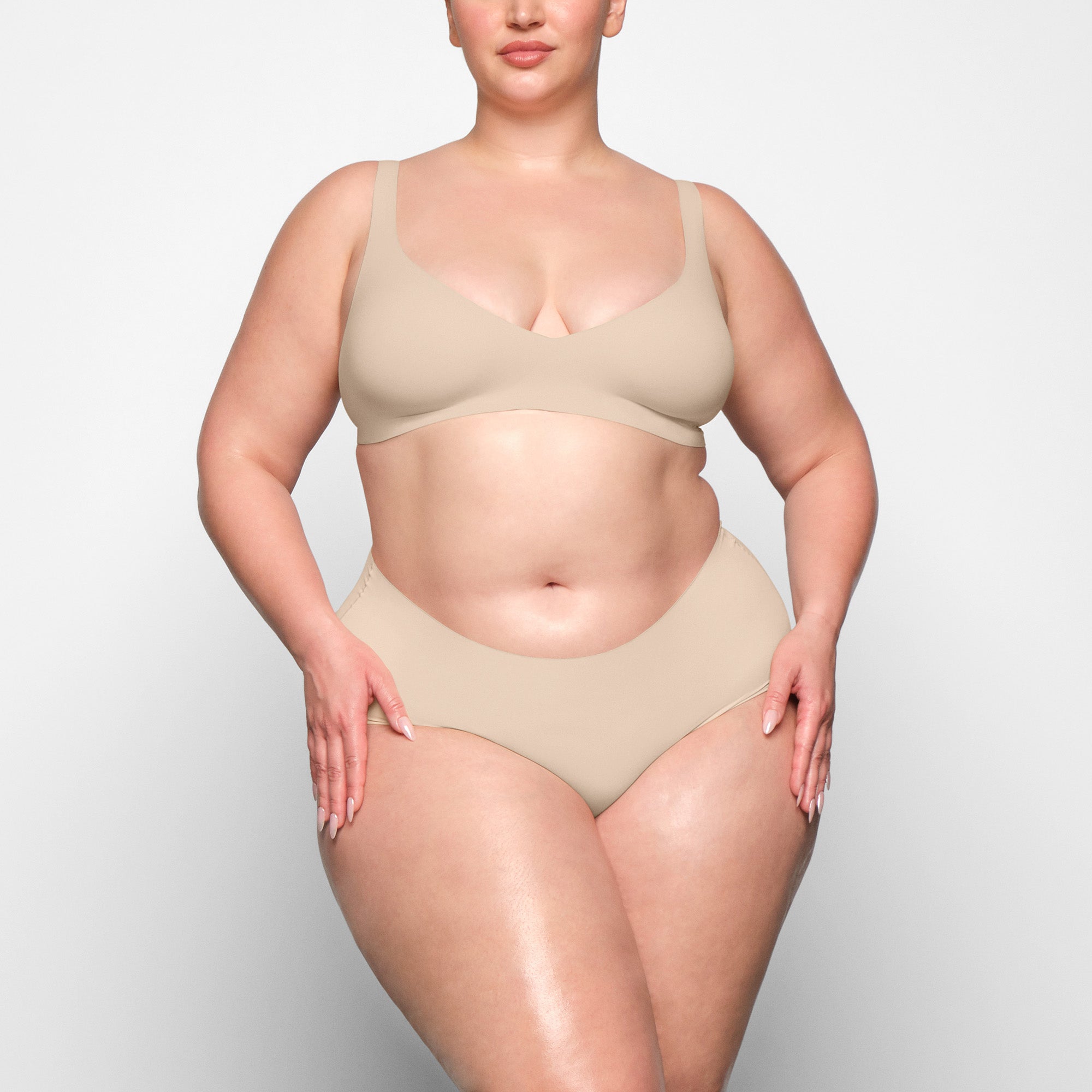 SKIMS NAKED BOY SHORT | SAND - Mind Türkiye