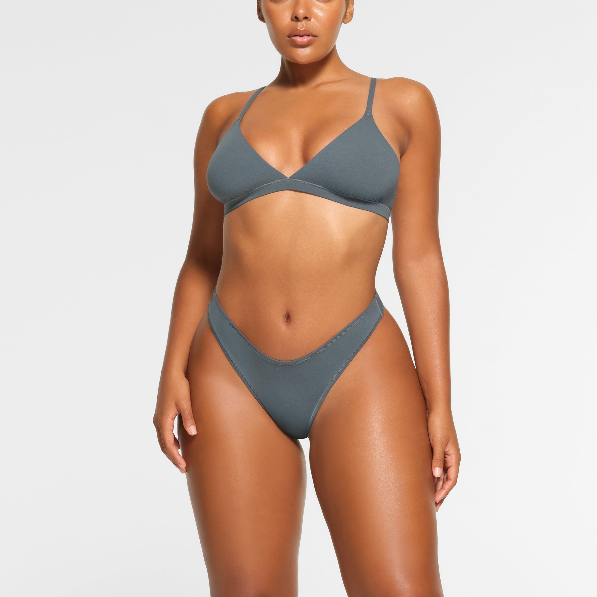 SKIMS COTTON JERSEY DIPPED THONG | KYANITE - Mind Türkiye