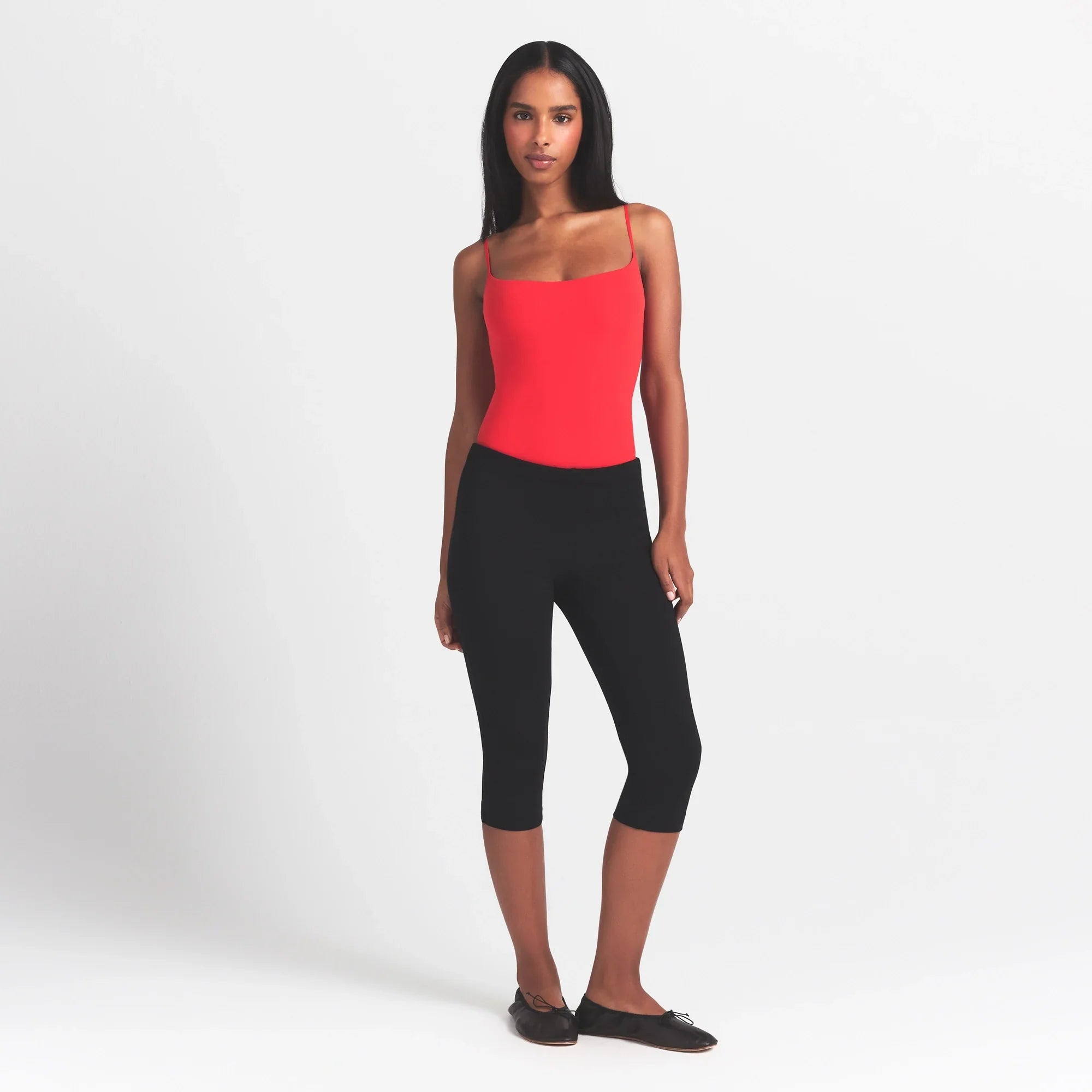 SKIMS FITS EVERYBODY CAMI BODYSUIT | CHERRY - Mind Türkiye